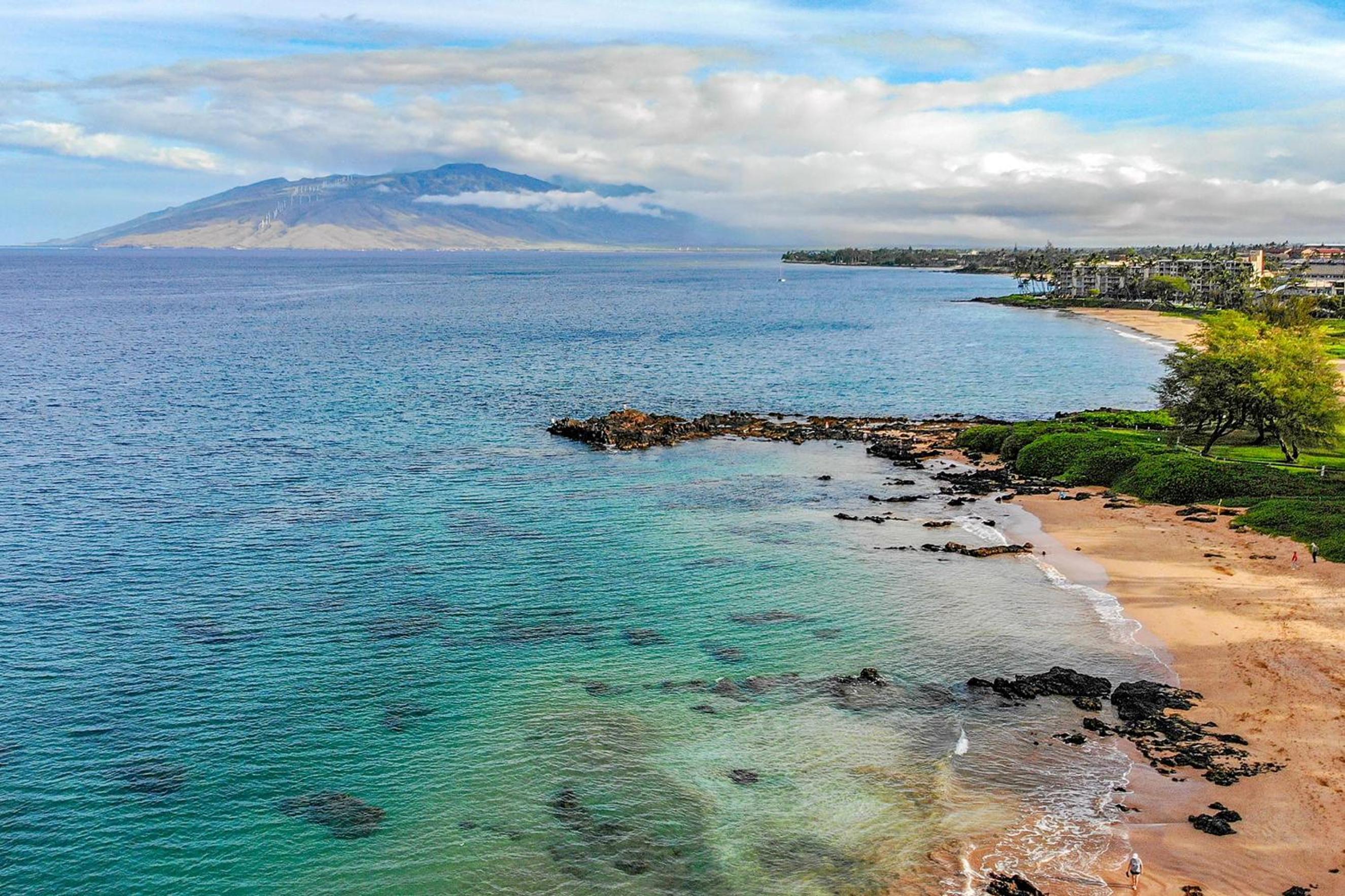Haleakala Shores A-301, Panoramic Views, Split AC