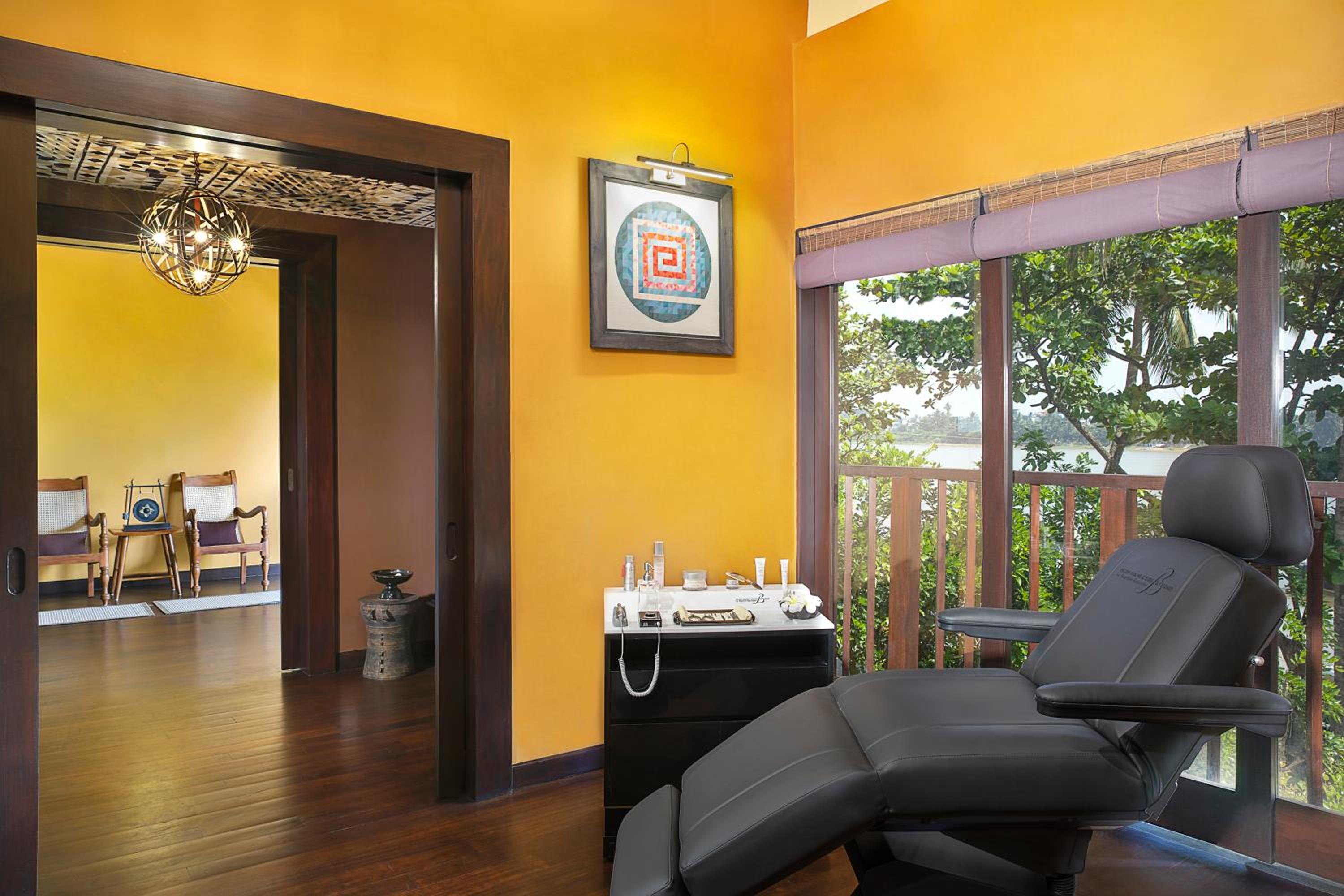 Anantara Kalutara Resort