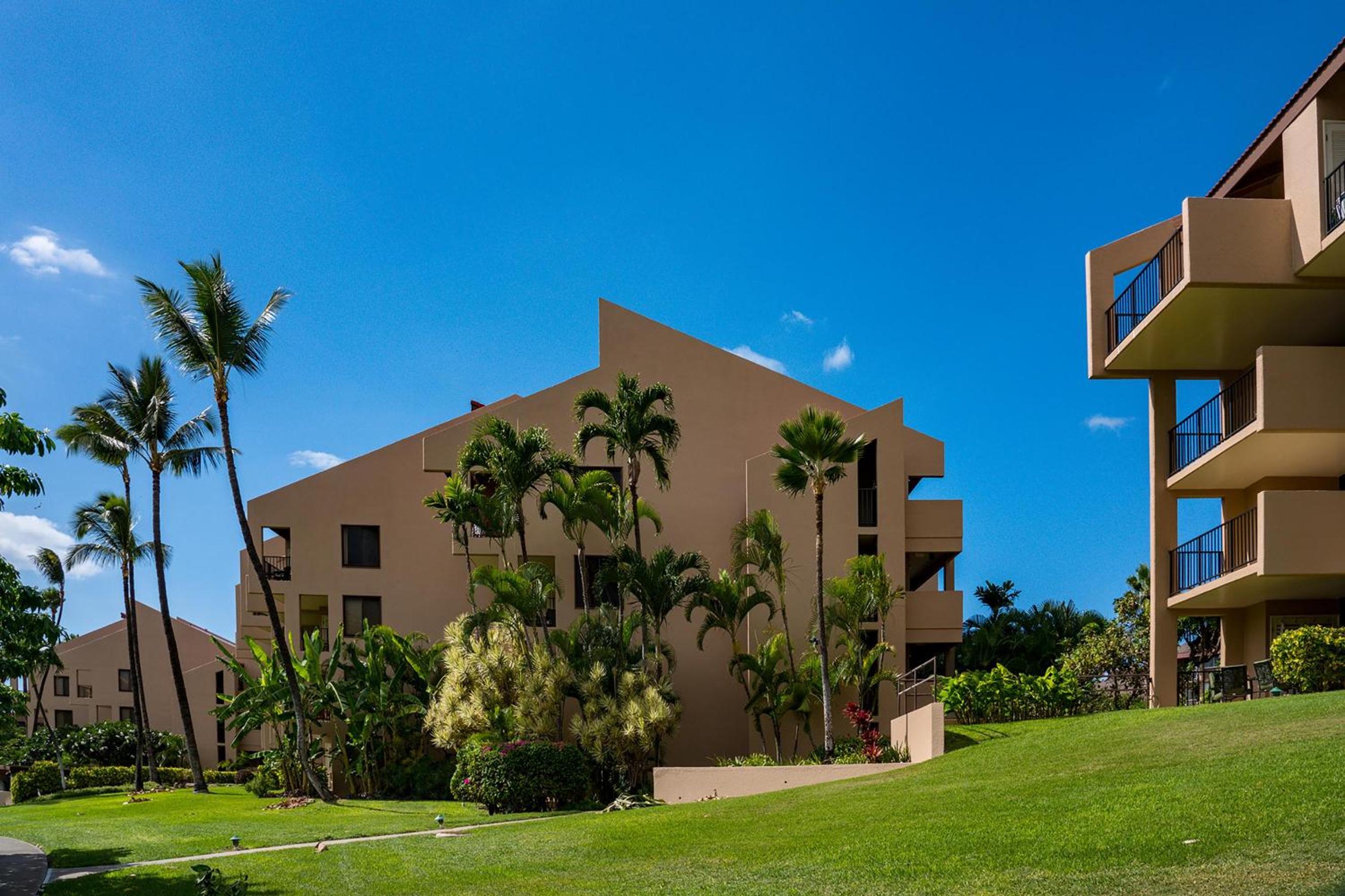 Kamaole Sands 3-308, Renovated, Large Lanai, AC