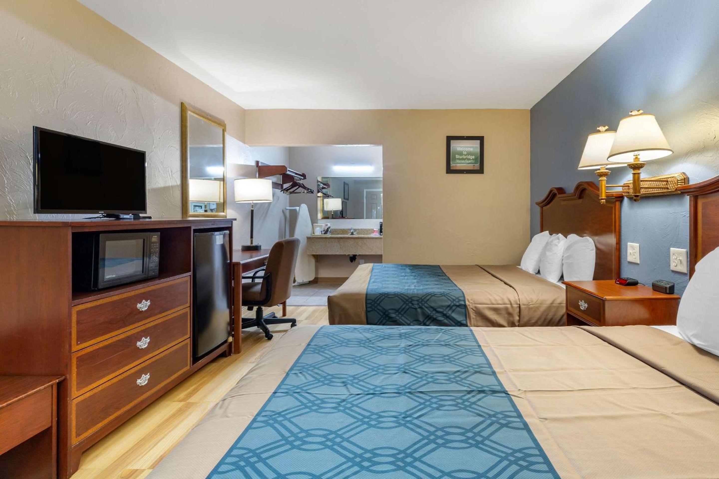 Econo Lodge Sturbridge Route 20