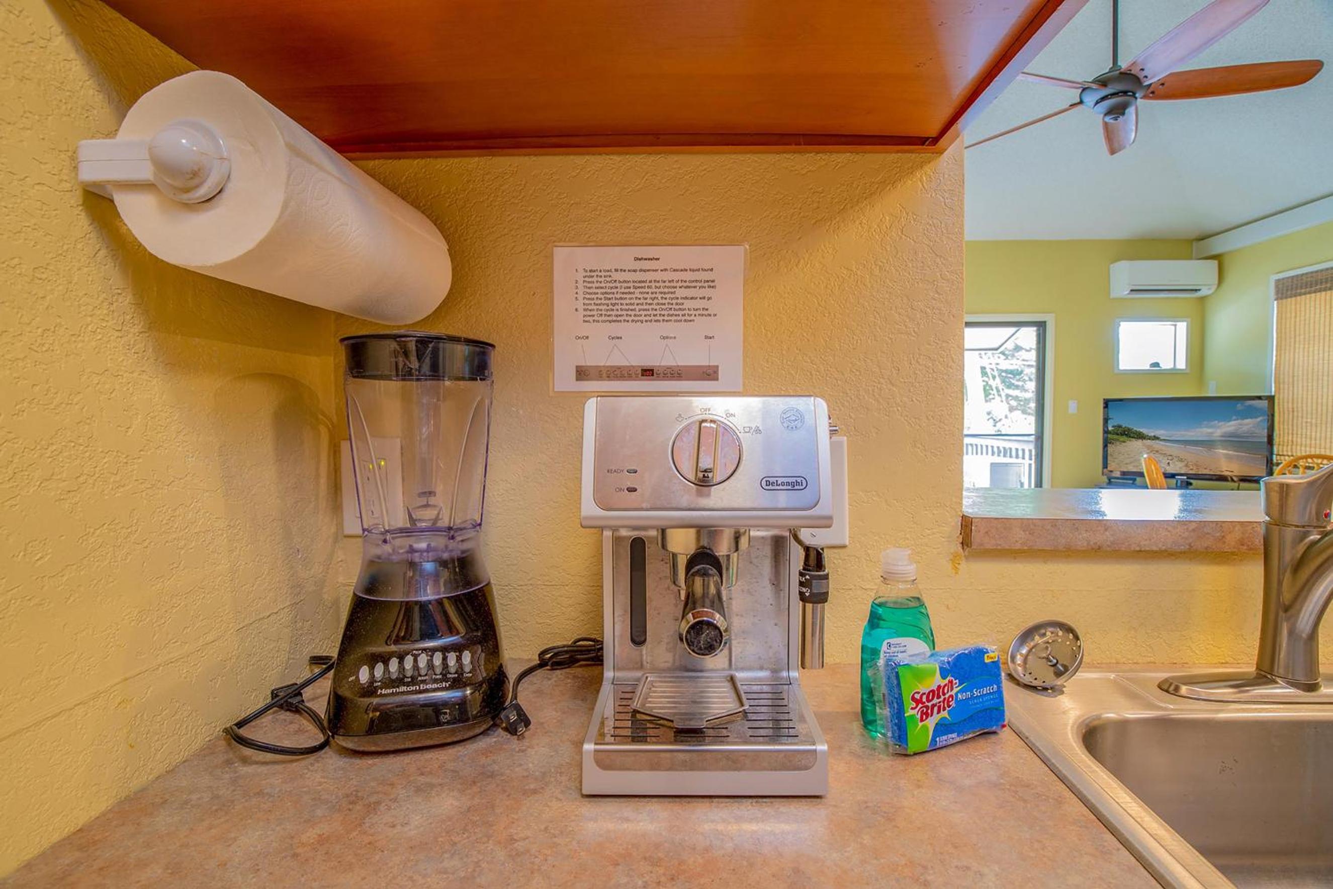 Kihei Garden Estates C-201 - Ocean Views, Split AC