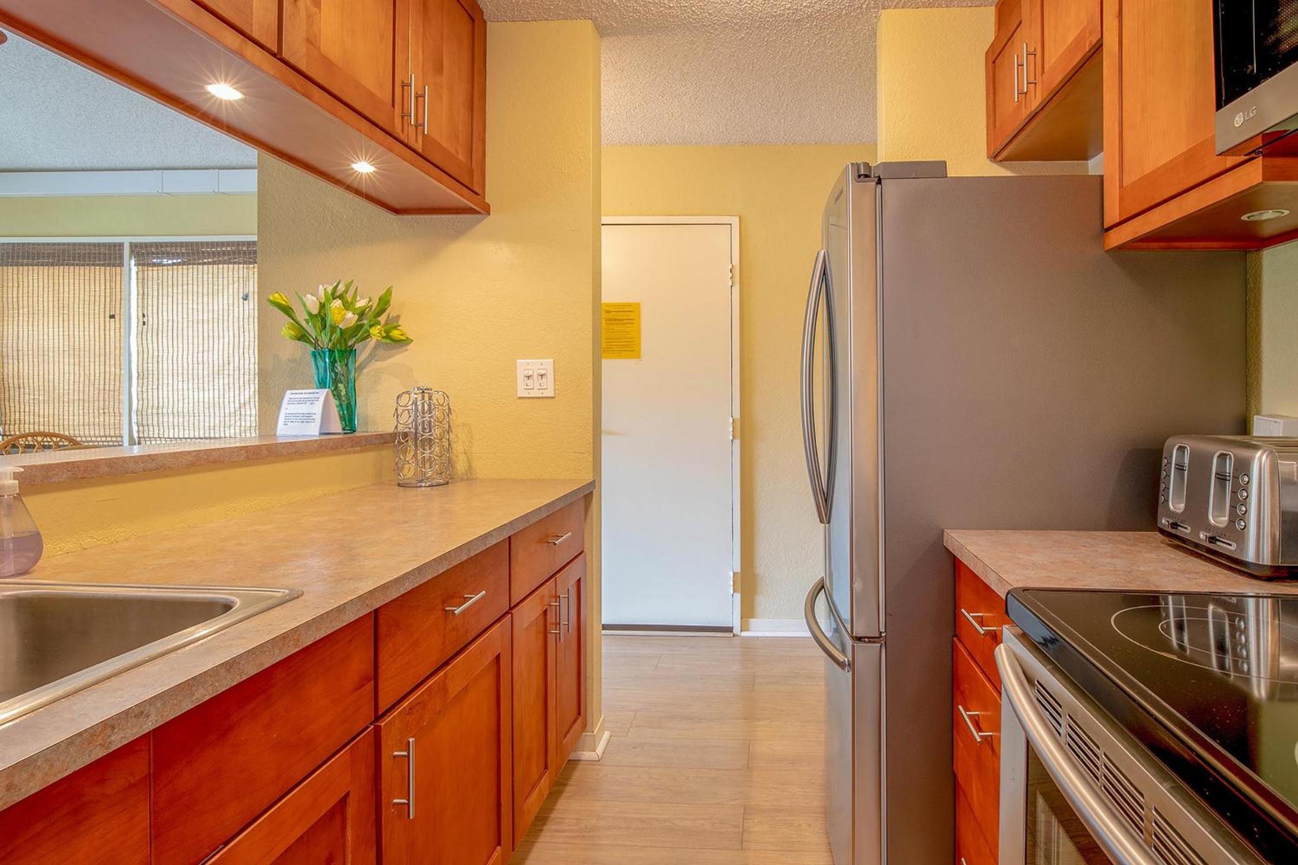 Kihei Garden Estates C-201 - Ocean Views, Split AC