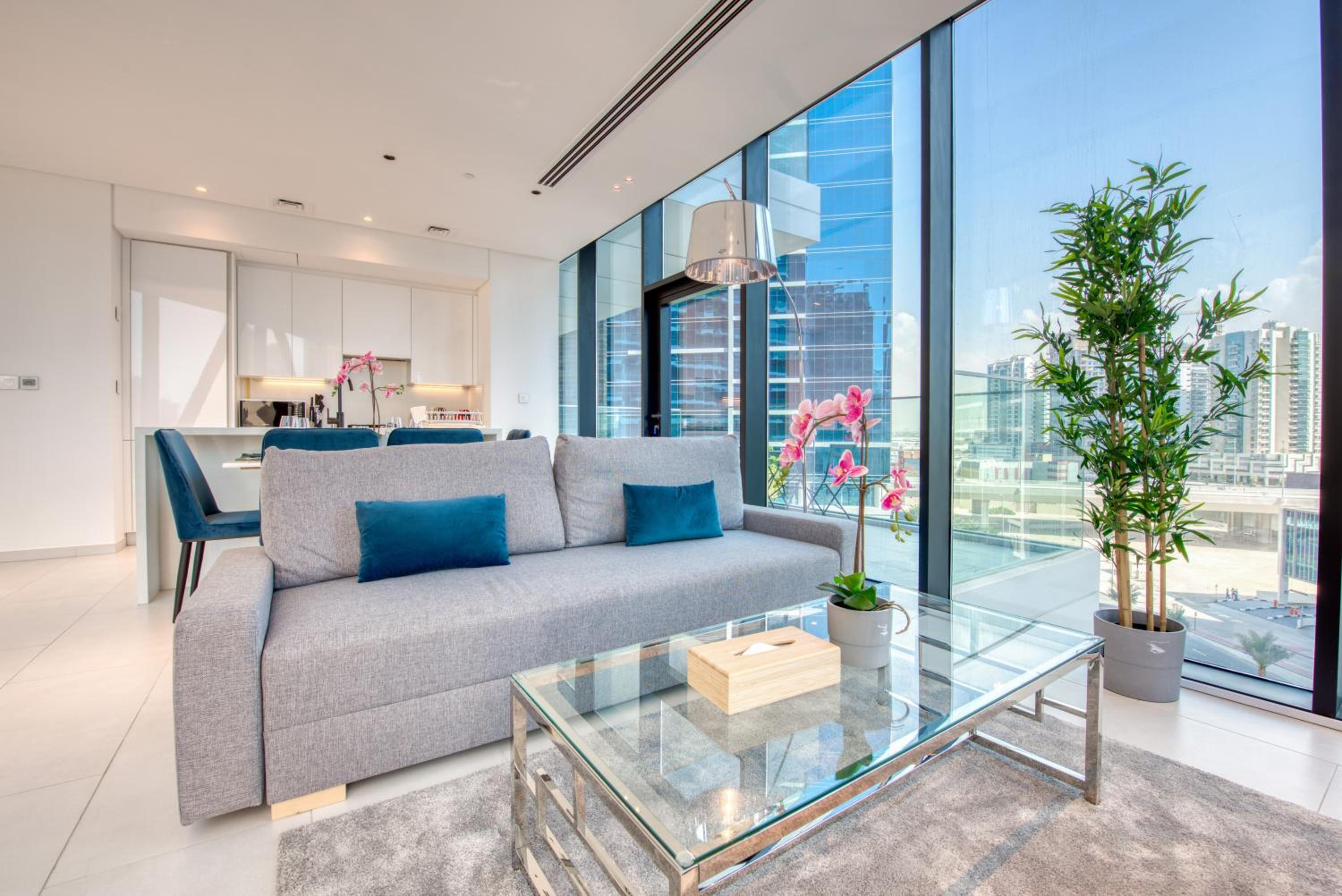 Maison Privee - Luxury, Spacious, Modern Near Burj Khalifa and Dubai Canal