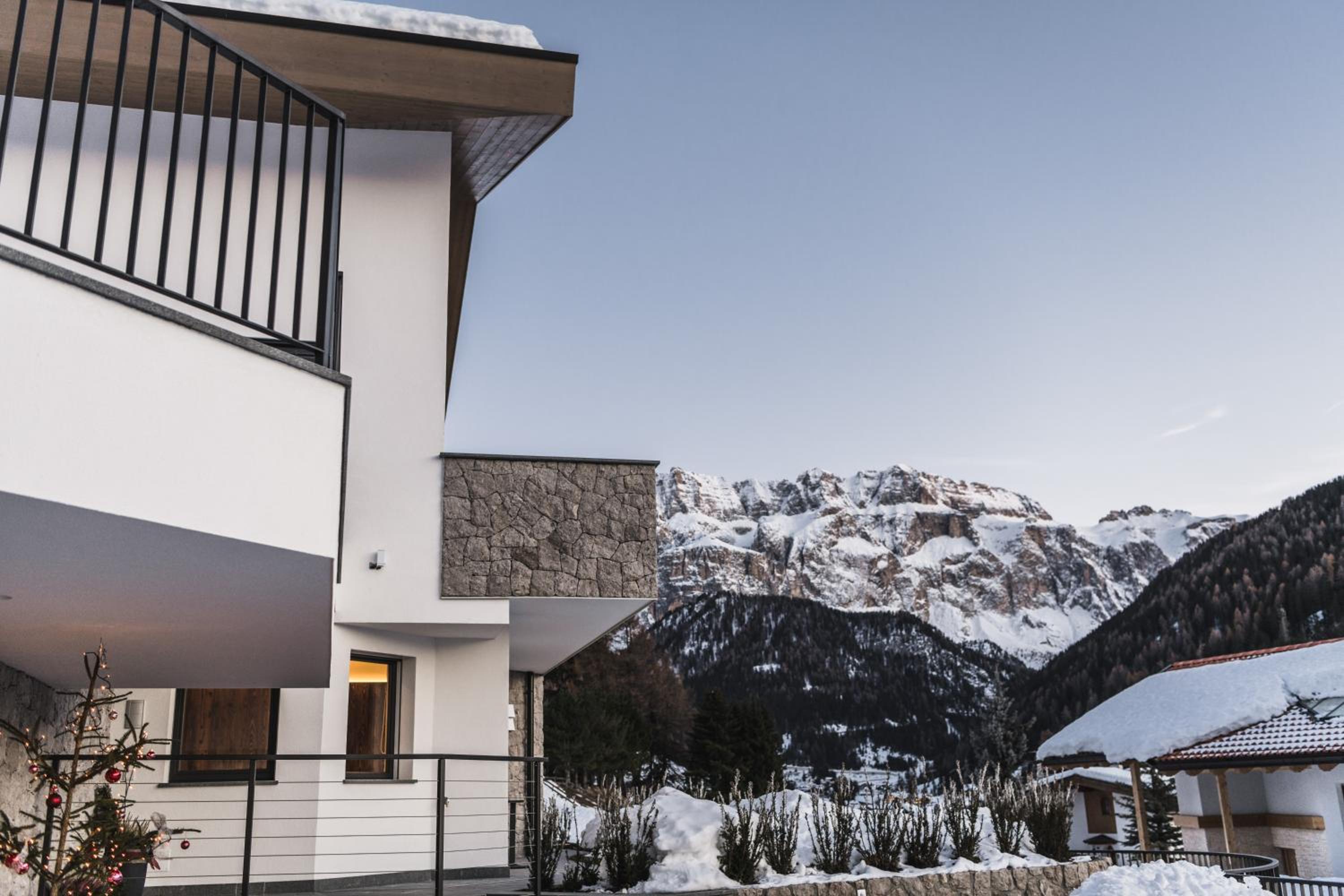 Aurela Mountain Chalets photo 2