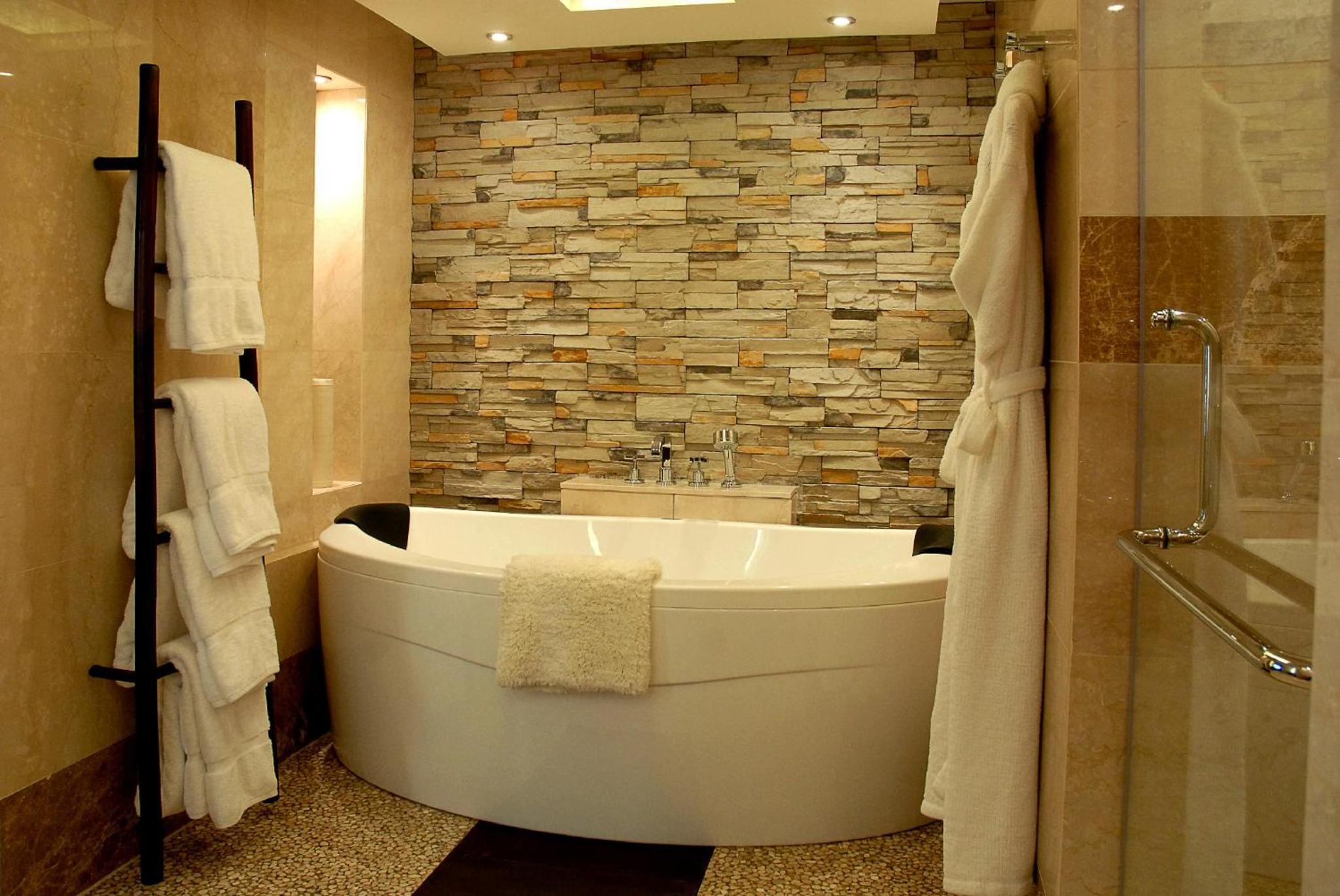 InterContinental Hanoi Westlake by IHG 85