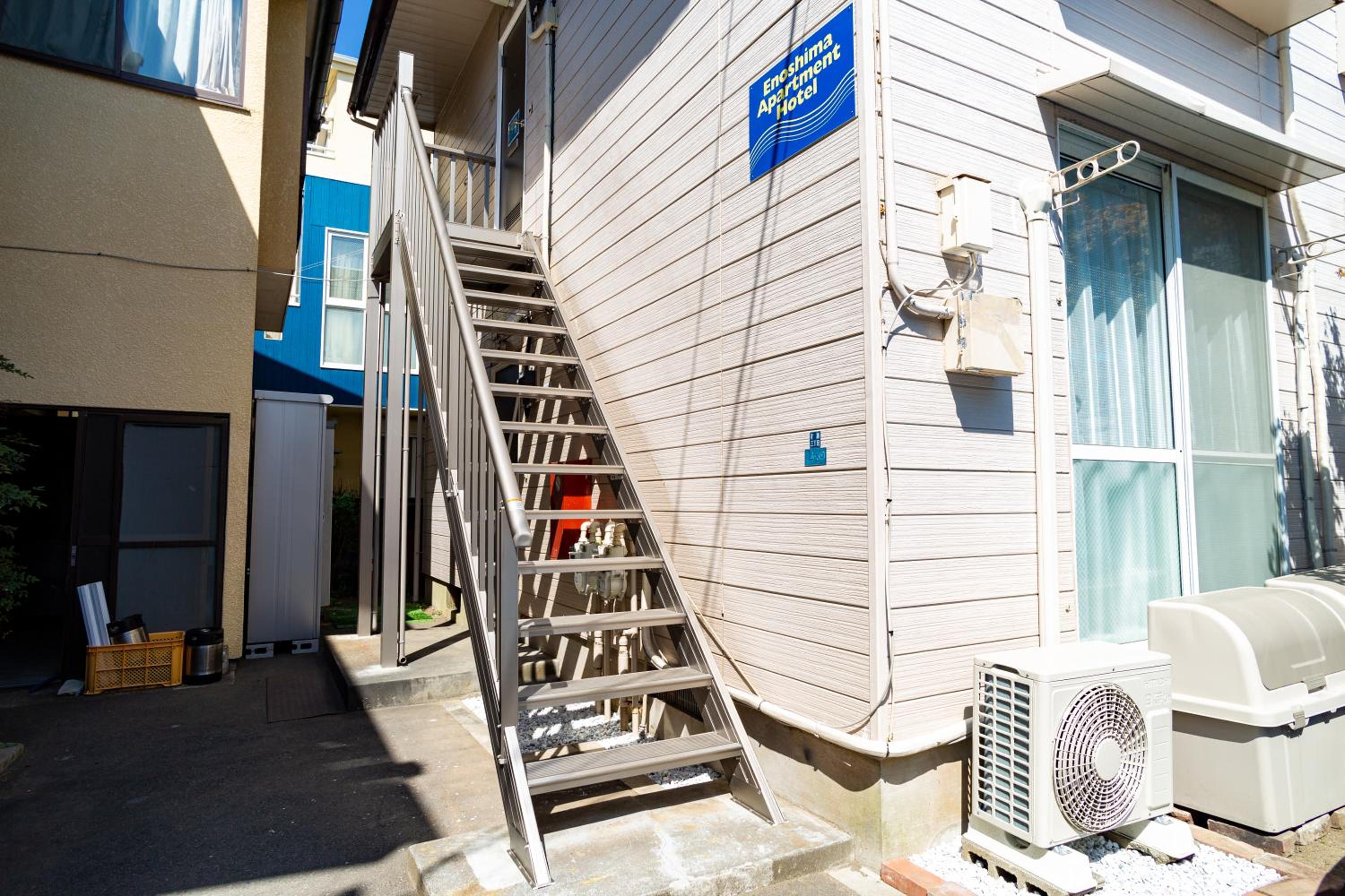 Enoshima Apartment Hotel view 2