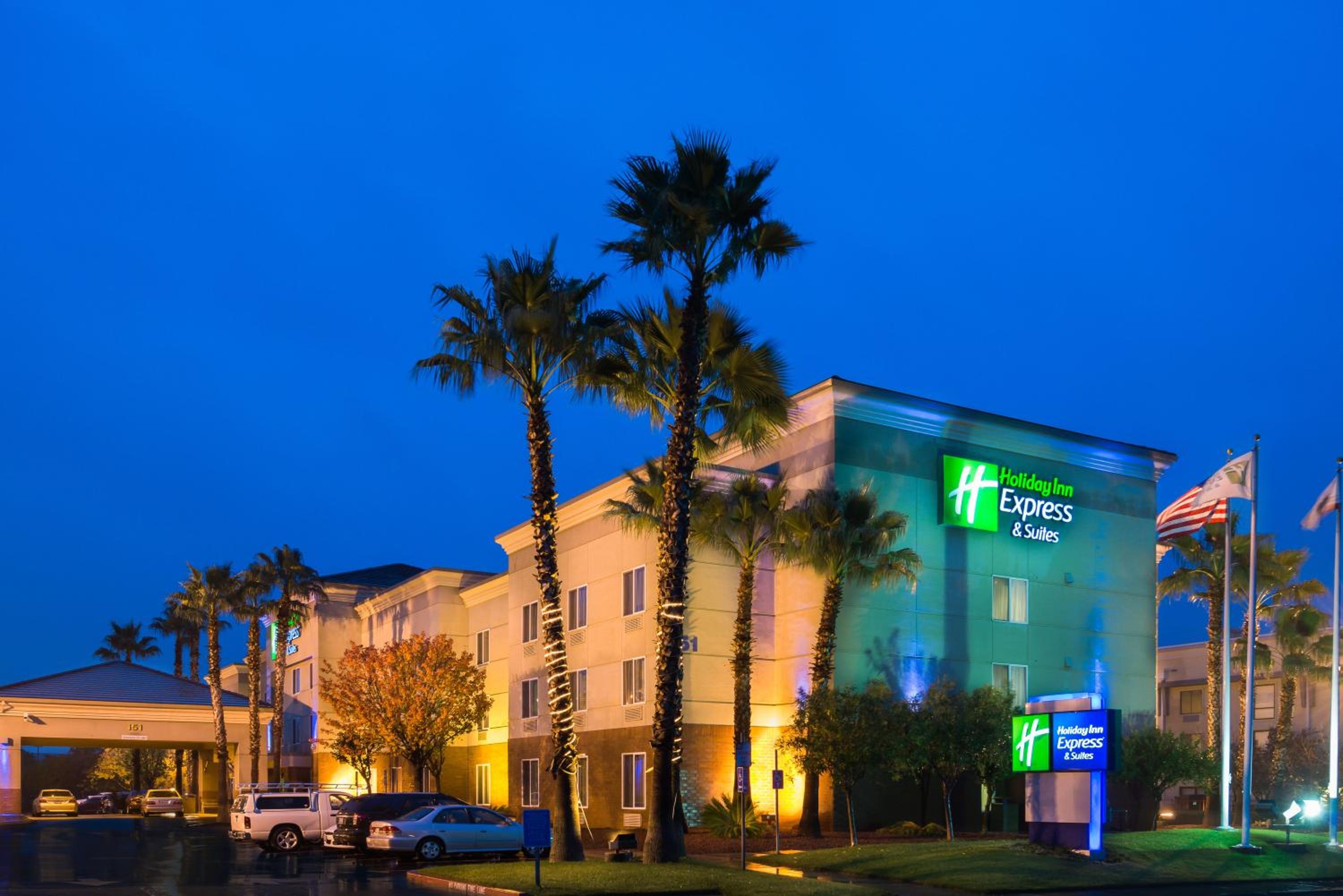 Vacaville Vacations - Holiday Inn Express Hotel Suites Vacaville, an IHG Hotel - Property Image 48