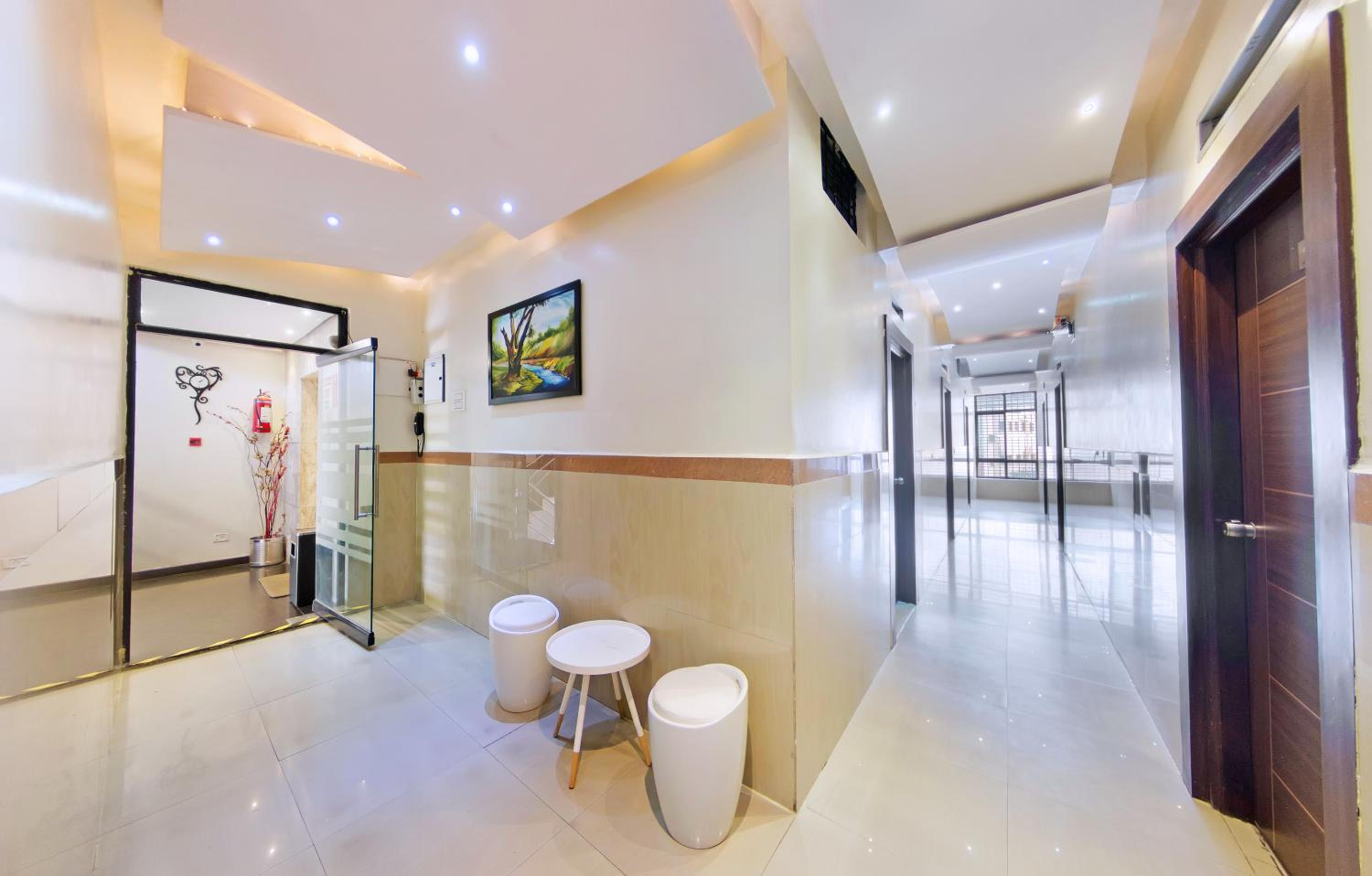 Aishwarya Suites