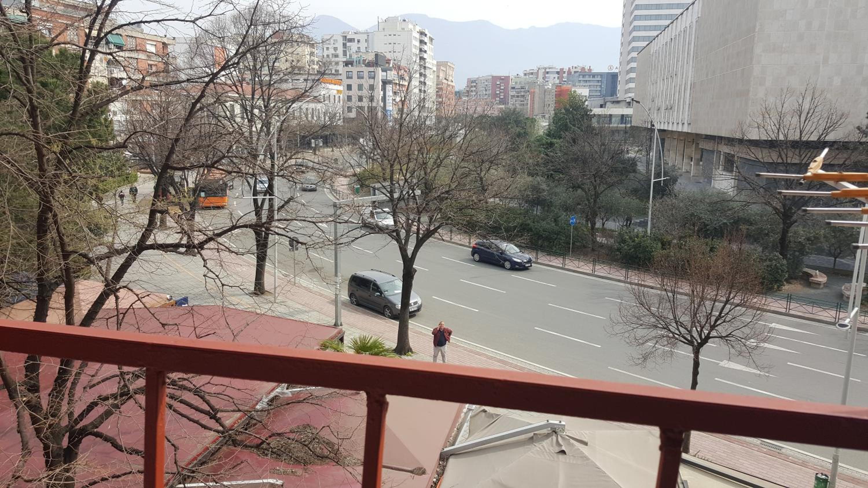 Entire nice apartment, in the center
