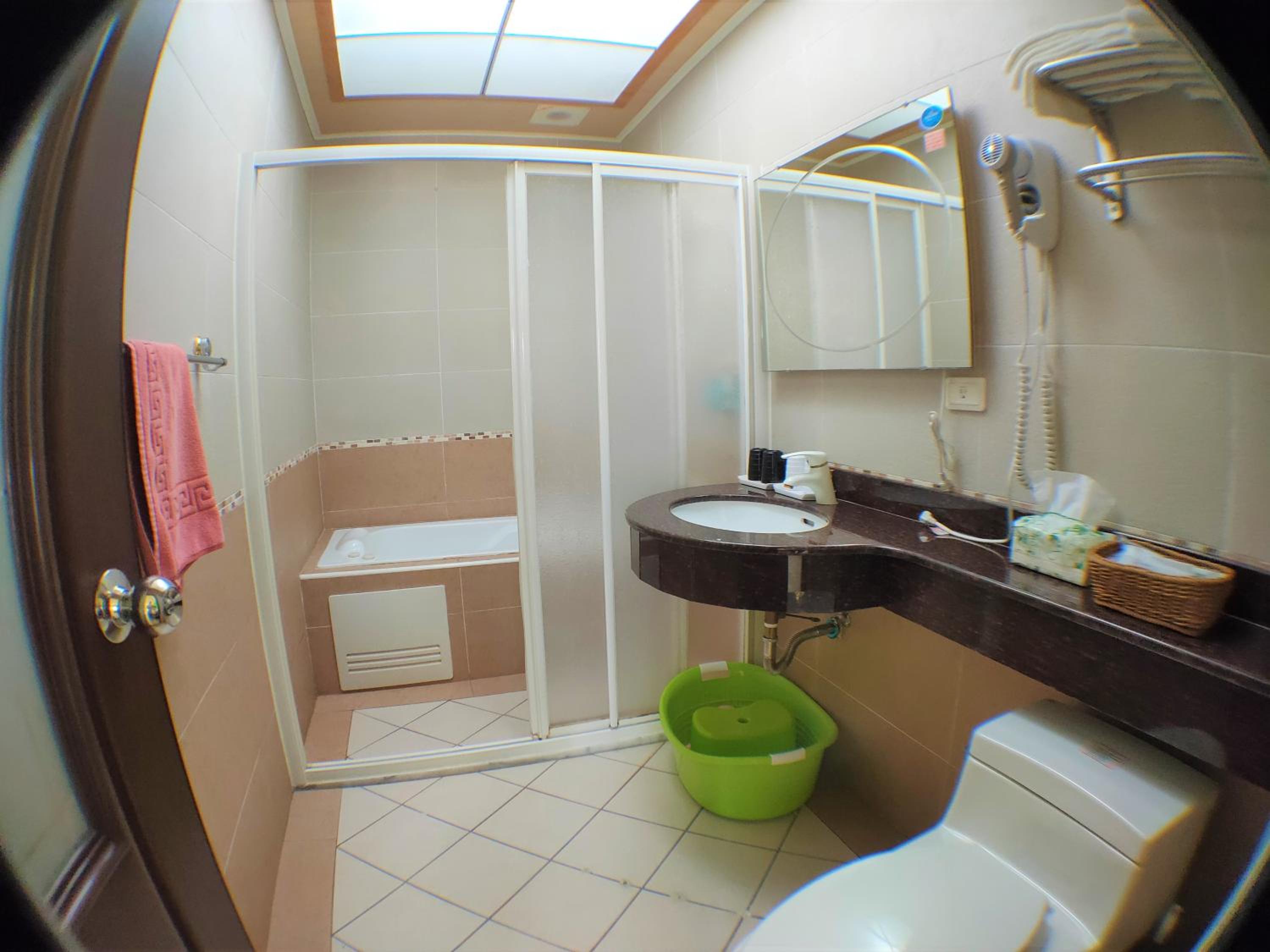 Photo 11