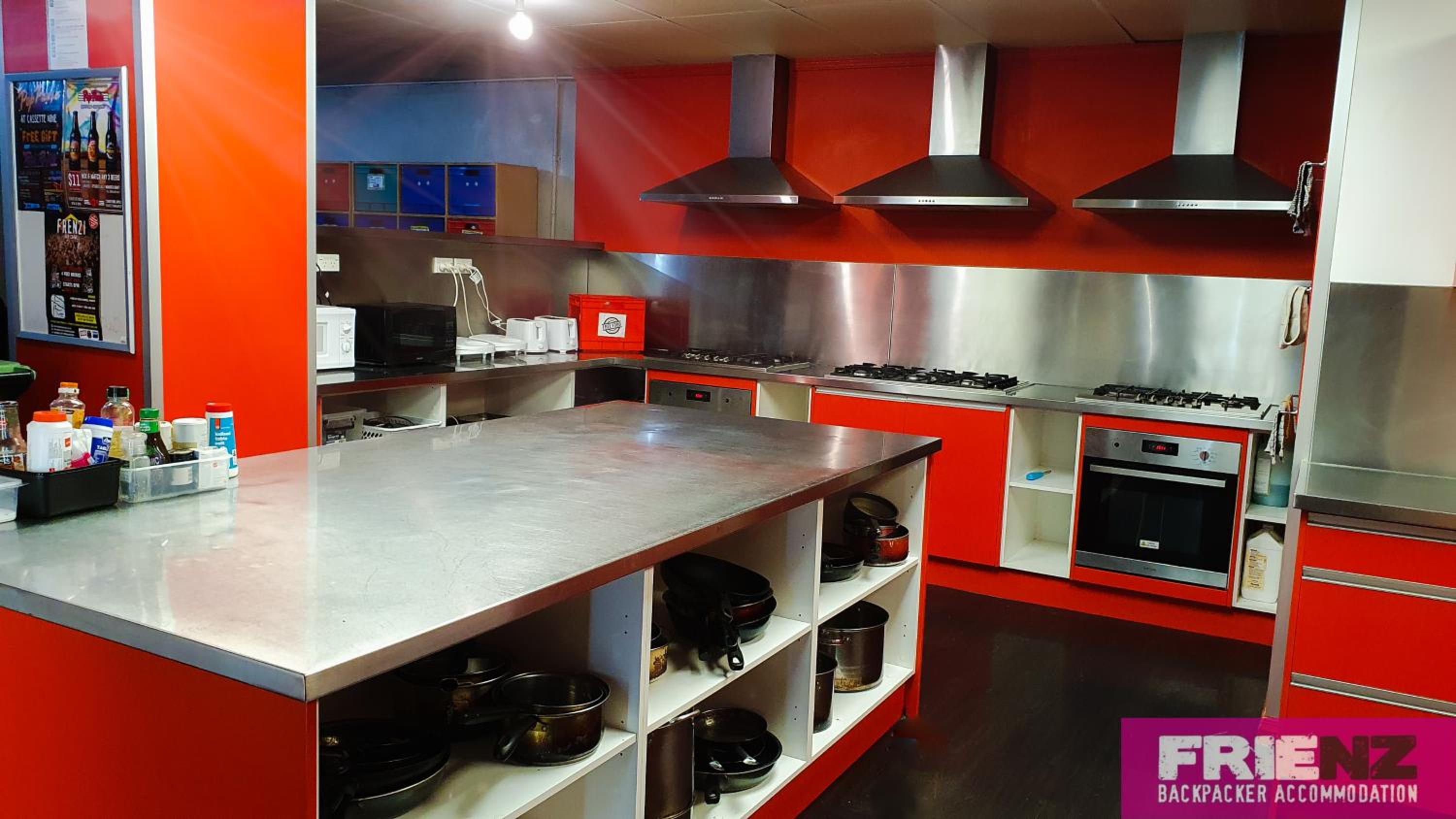 Utopia31 Hostel - formerly Frienz Backpacker