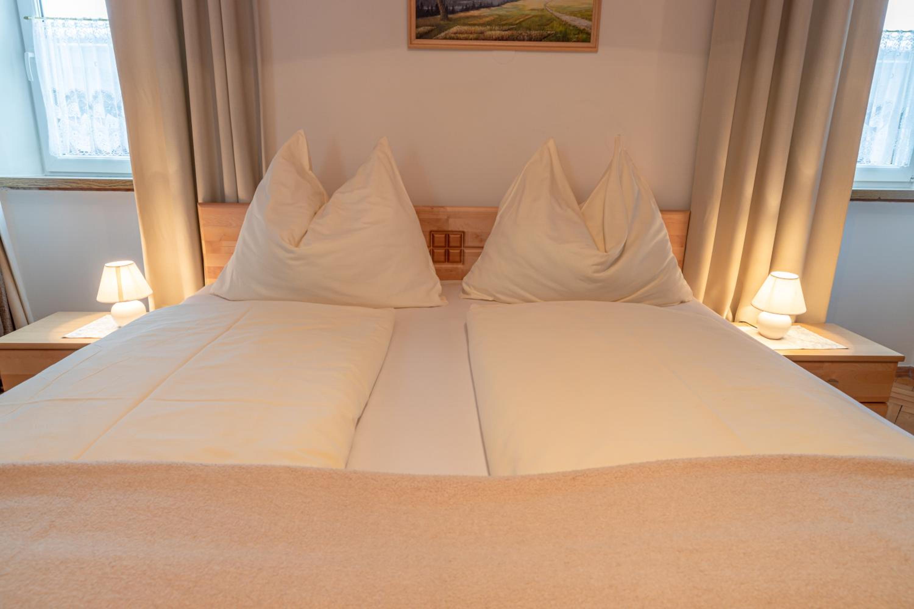 Landhof Waidegger Wirt - Hotel, Restaurant, Bar