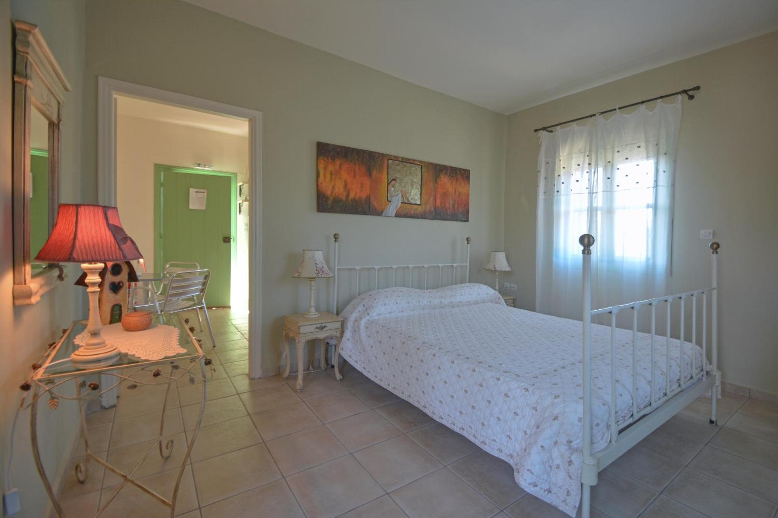 Anemohadi Apartments