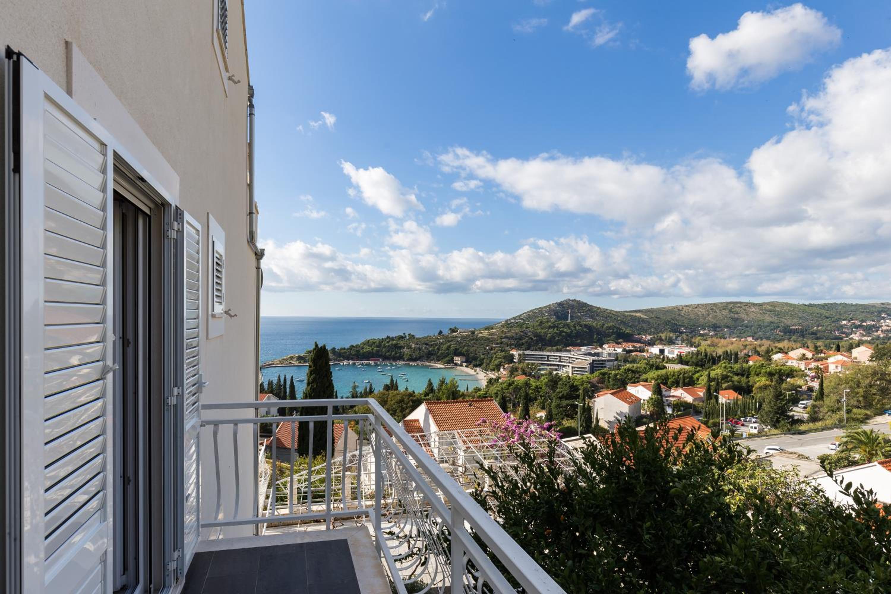 Apartments Villa Enzian view 5