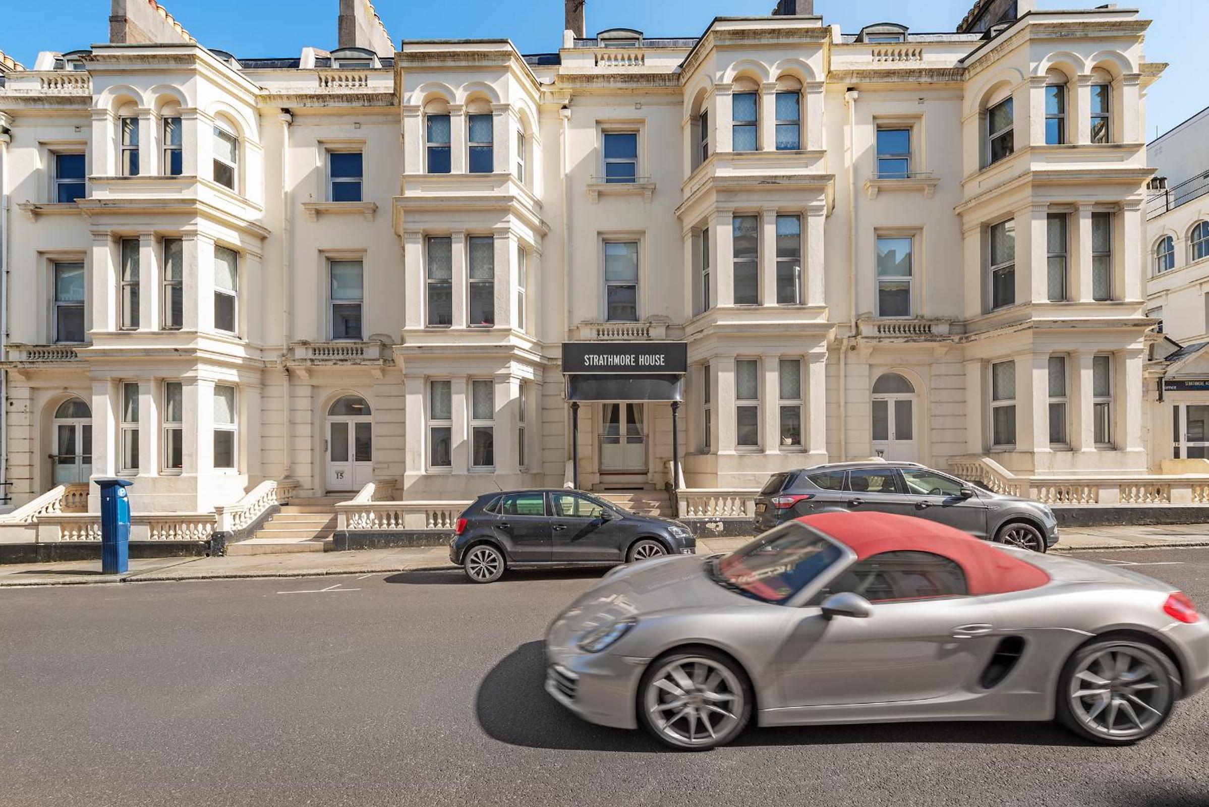 Strathmore House Apartments