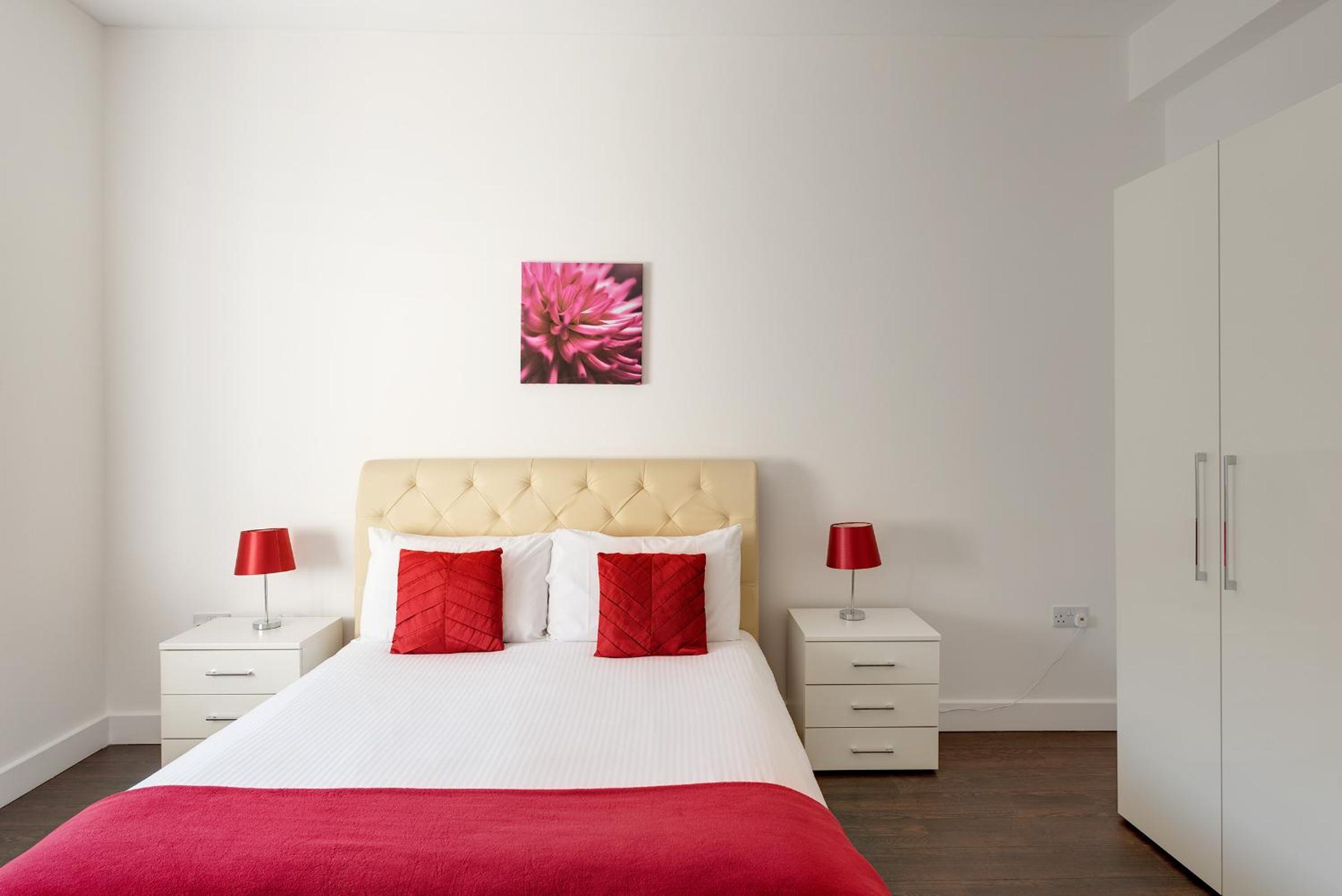 Strathmore House Apartments