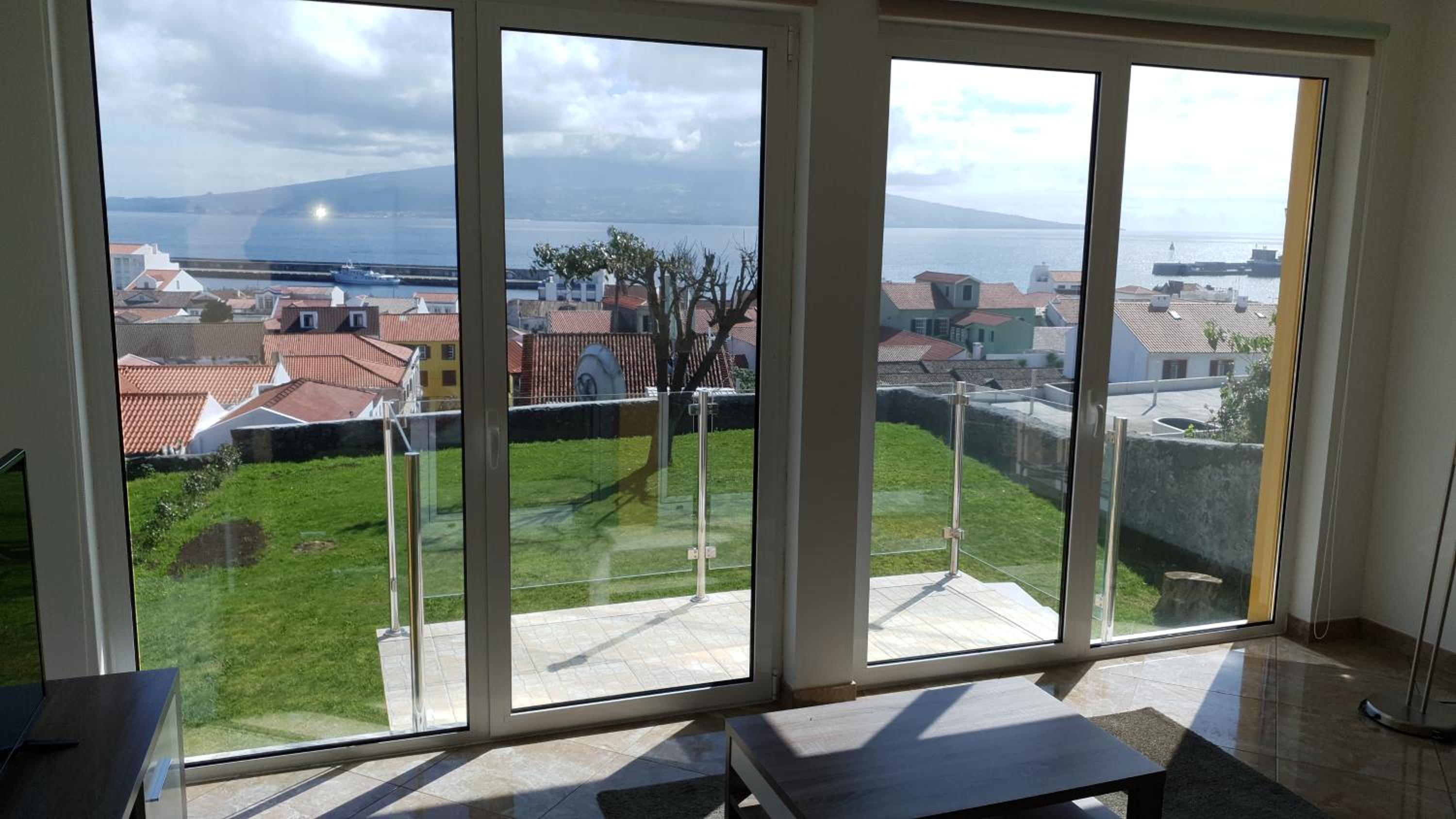 São Pedro Apartamentos view 3