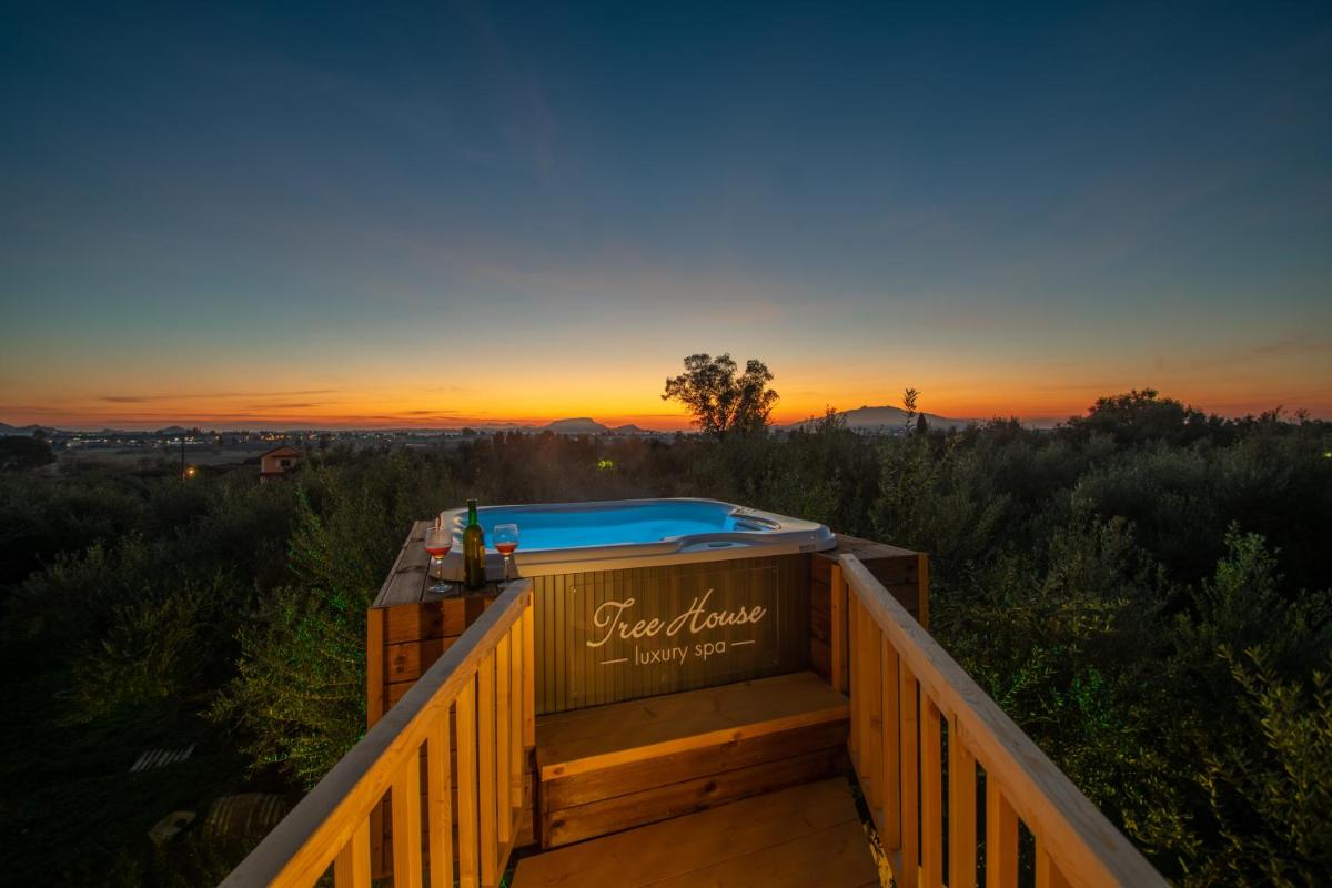 Zante Lagos holiday homes Treehouse and Villa view 4