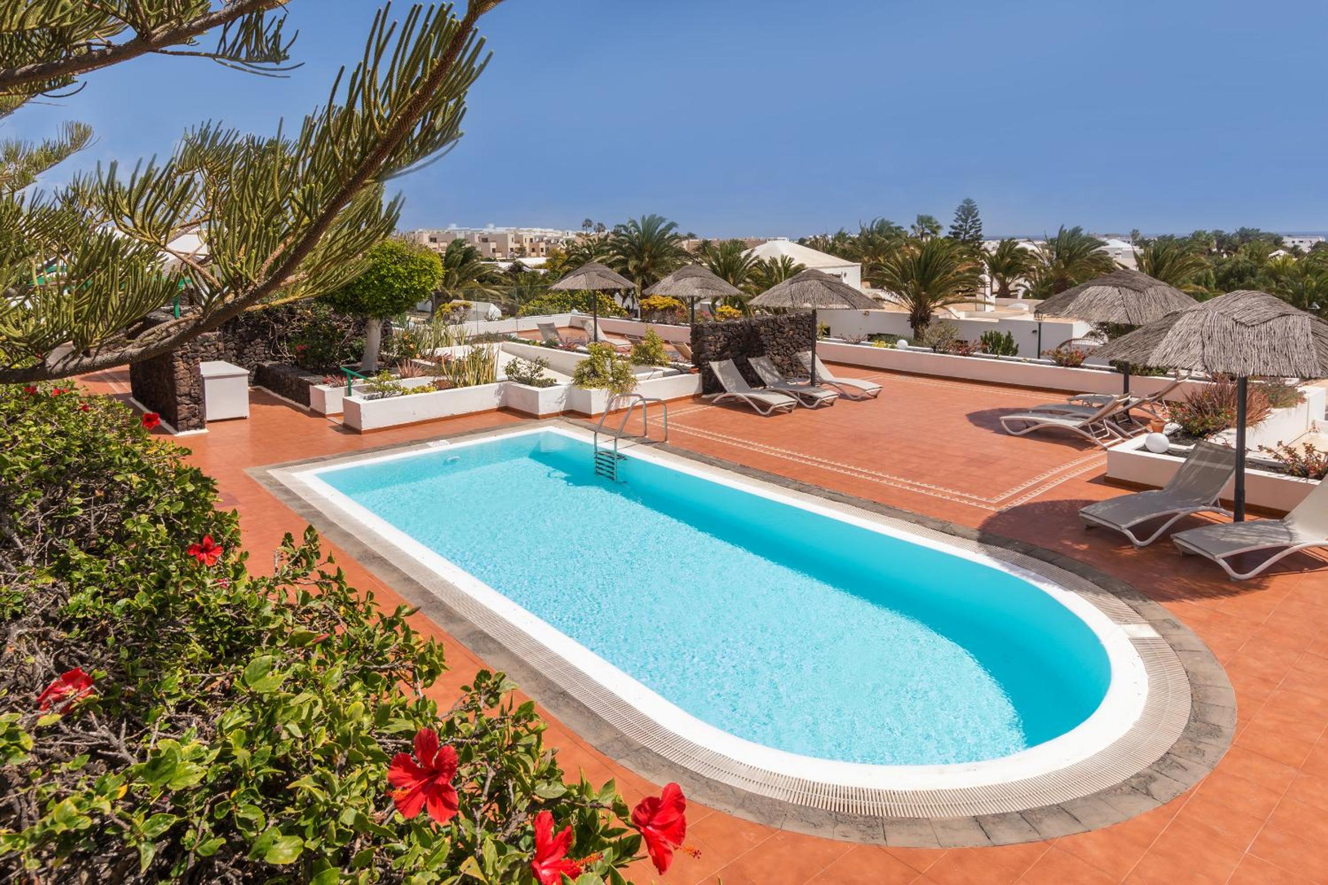 Conylanza Golf y Mar Suites photo 2