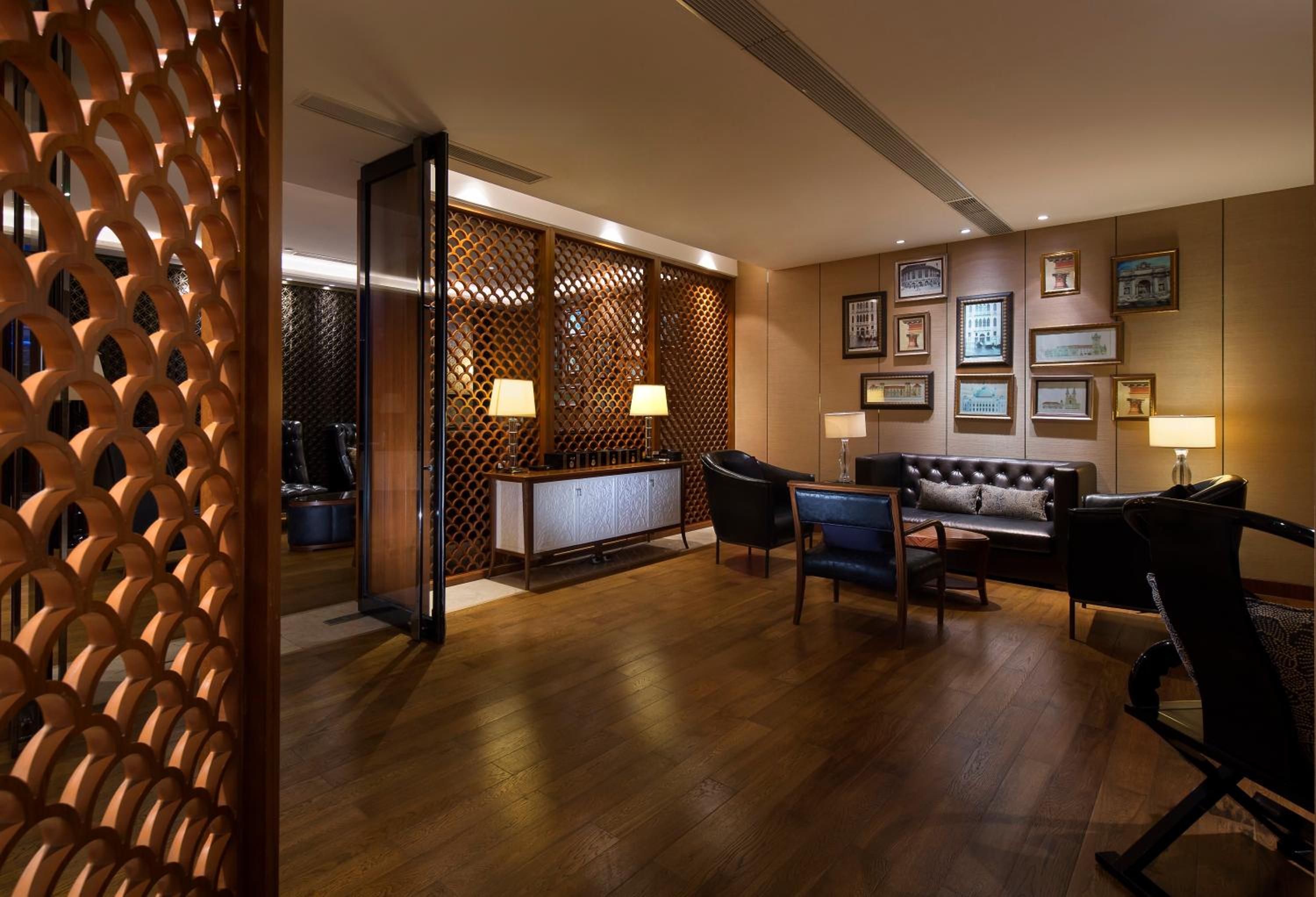 Crowne Plaza Sanya City Center by IHG