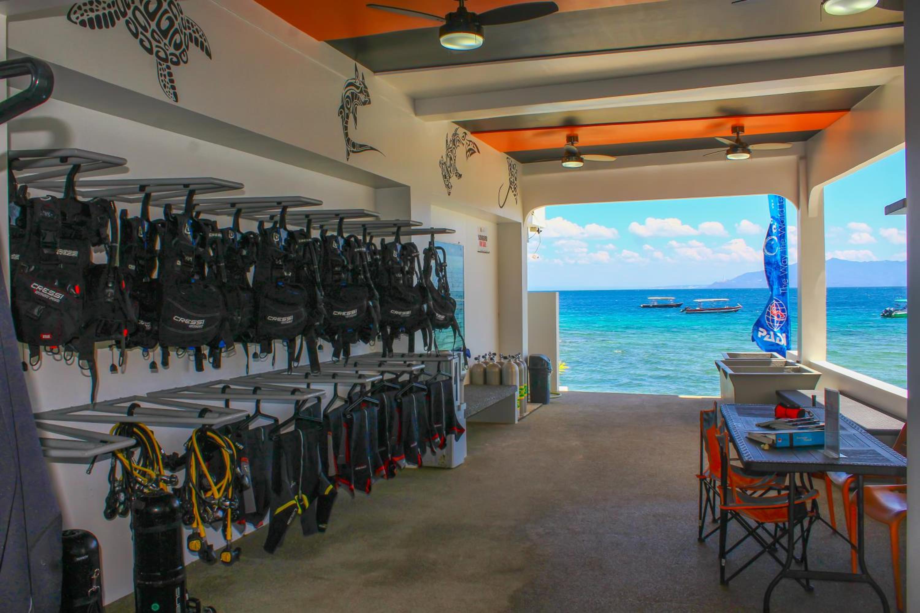Lalaguna Villas Luxury Dive Resort and Spa