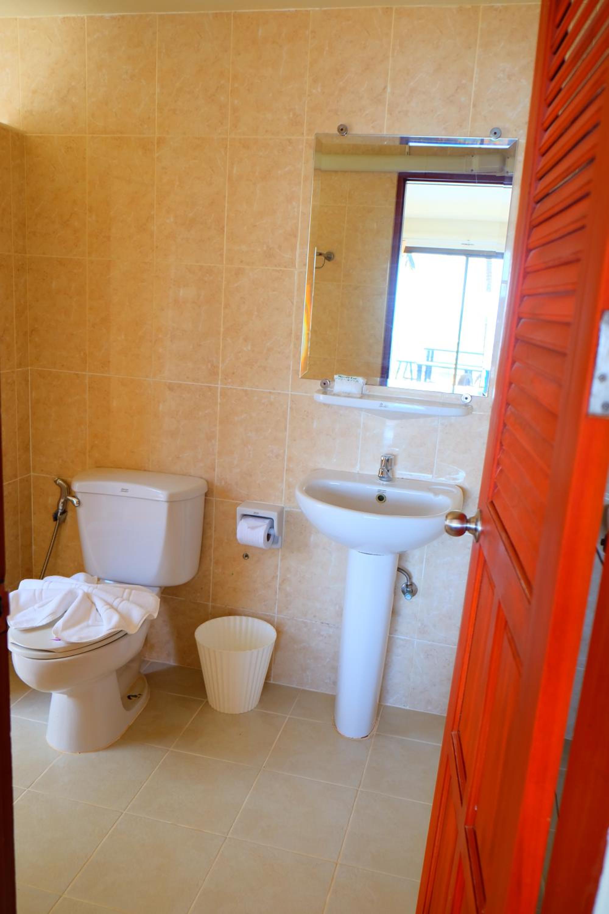 New Travel Beach Hotel & Resort