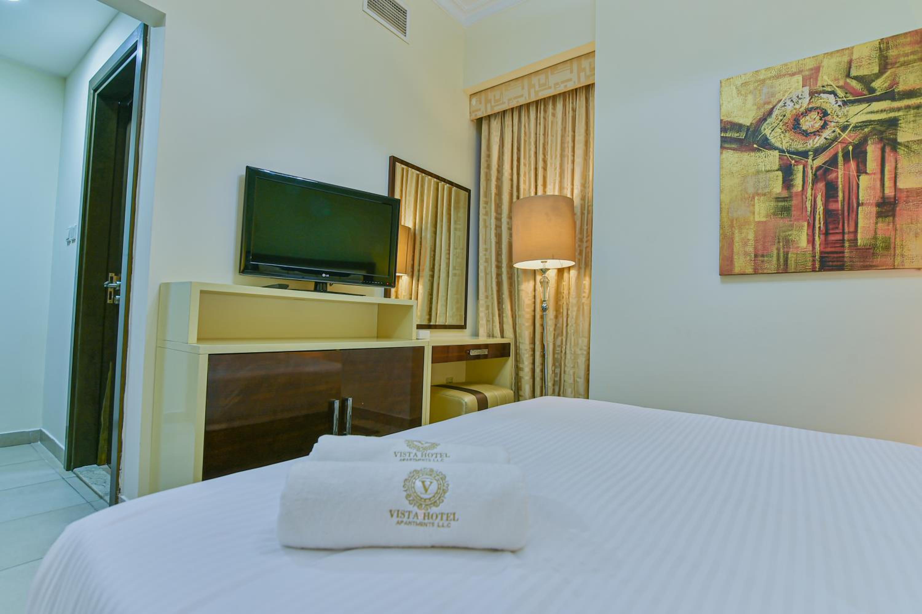 VISTA HOTEL APARTMENTS DELUXE — Dubai photo 3