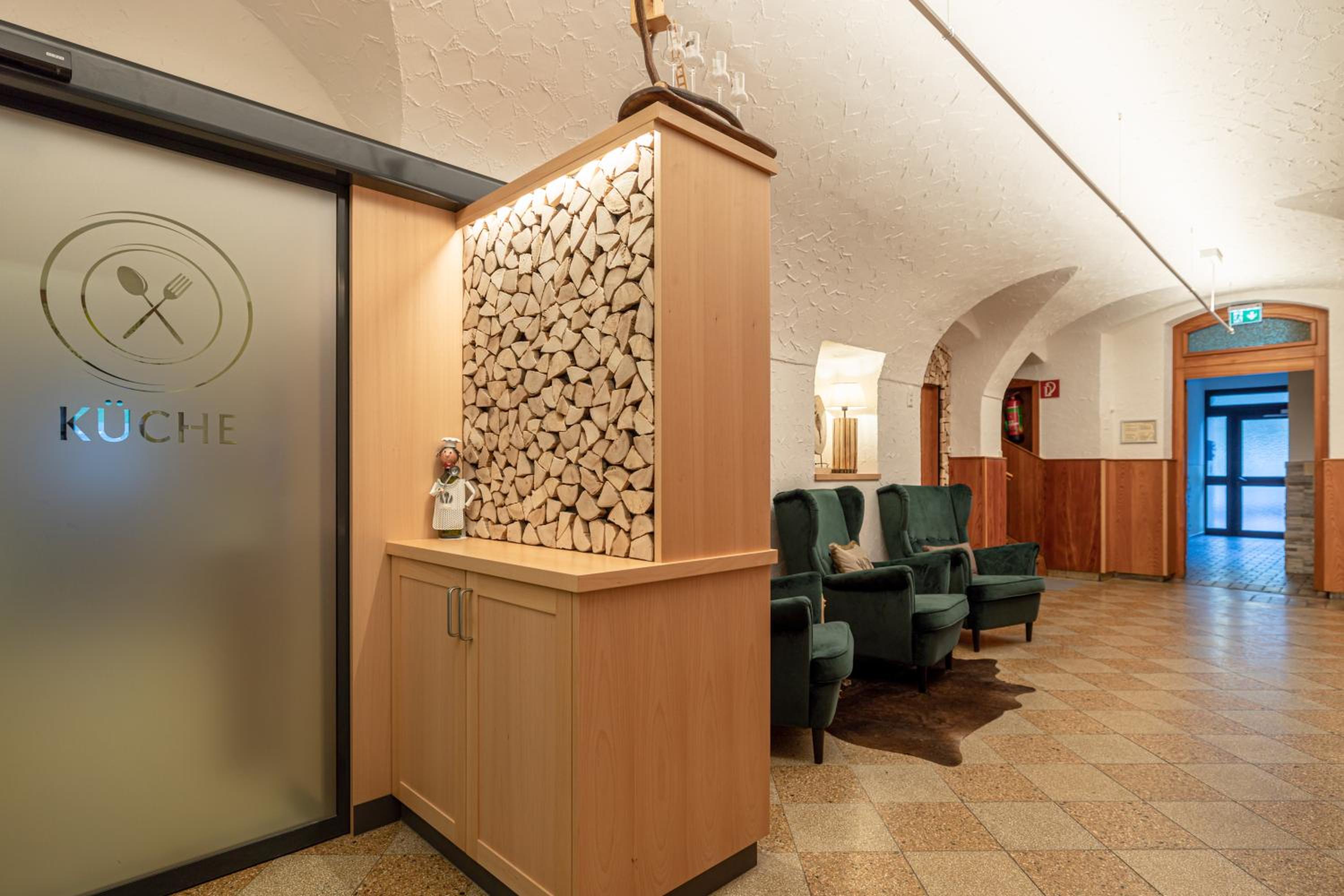 Landhof Waidegger Wirt - Hotel, Restaurant, Bar