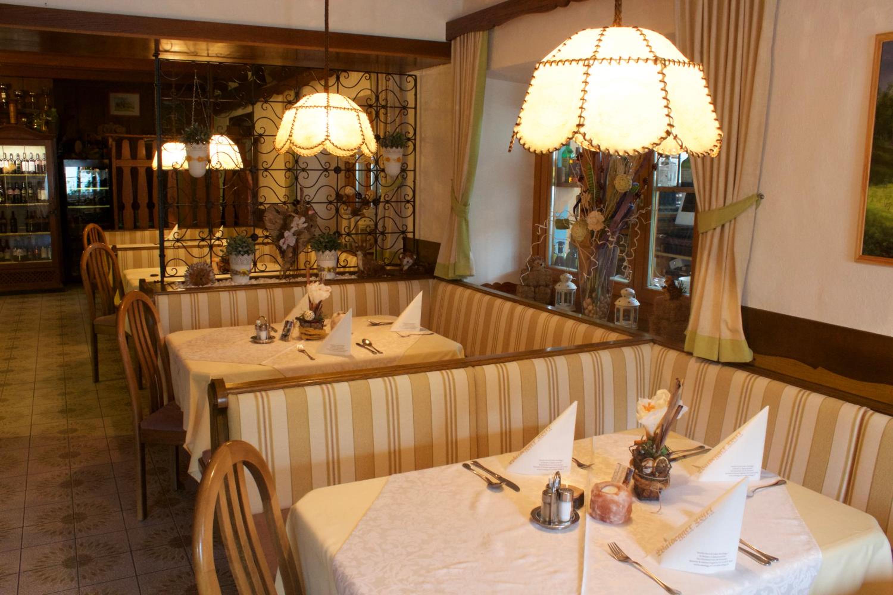 Landhof Waidegger Wirt - Hotel, Restaurant, Bar