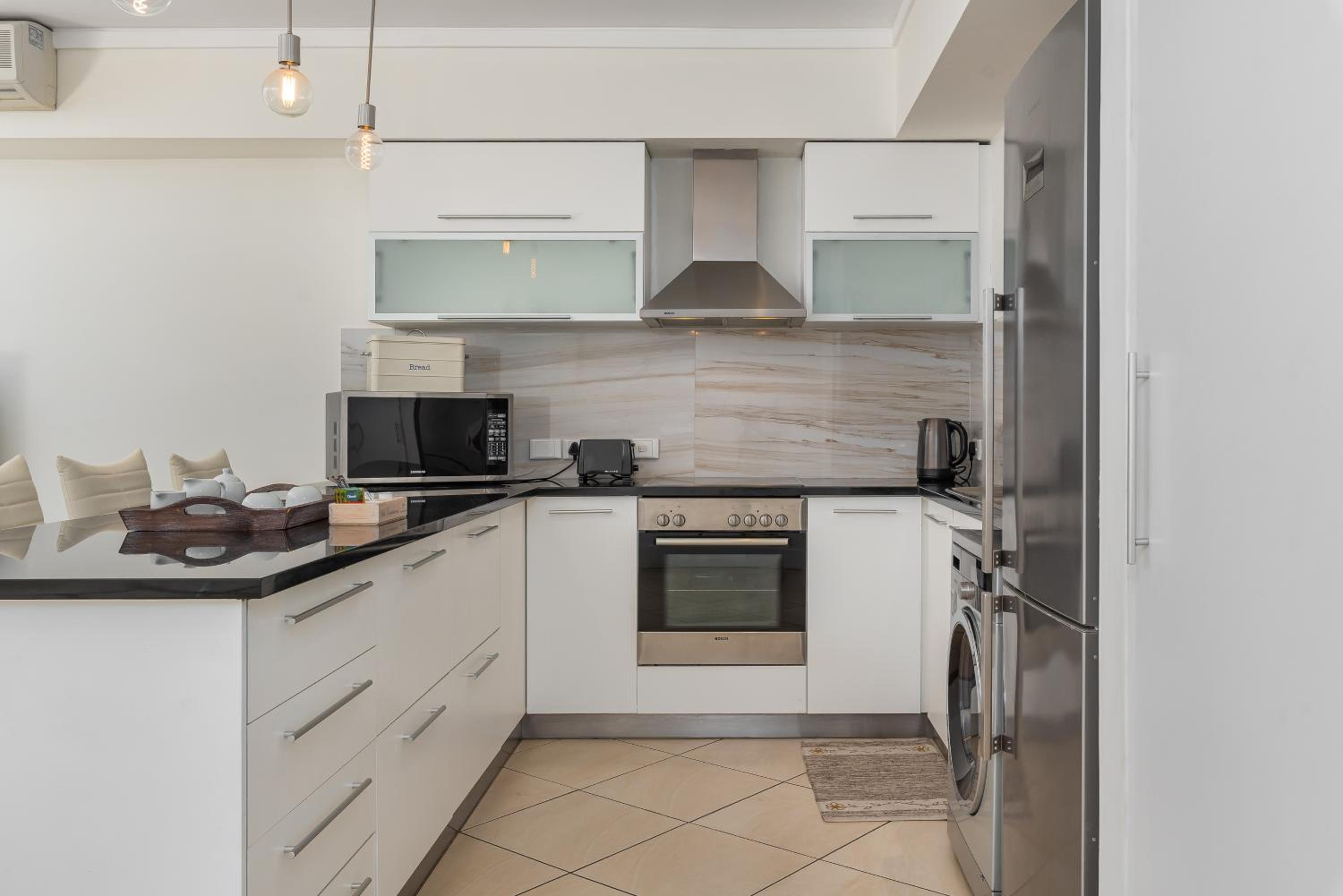 Icon Apartments