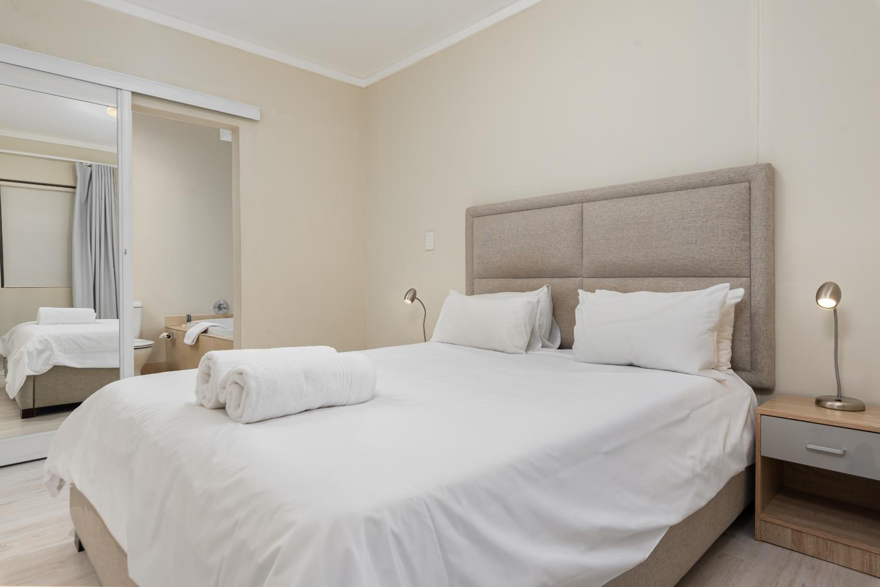 Icon Apartments