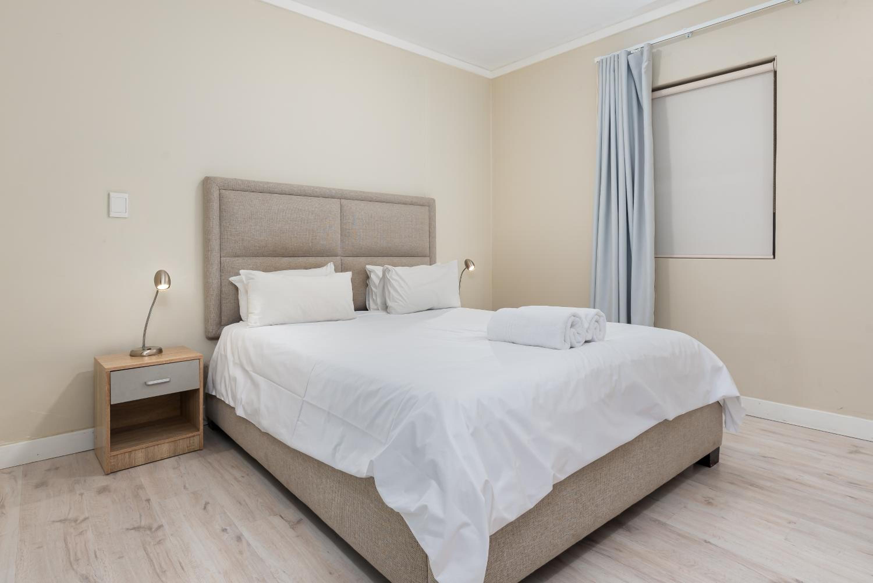 Icon Apartments