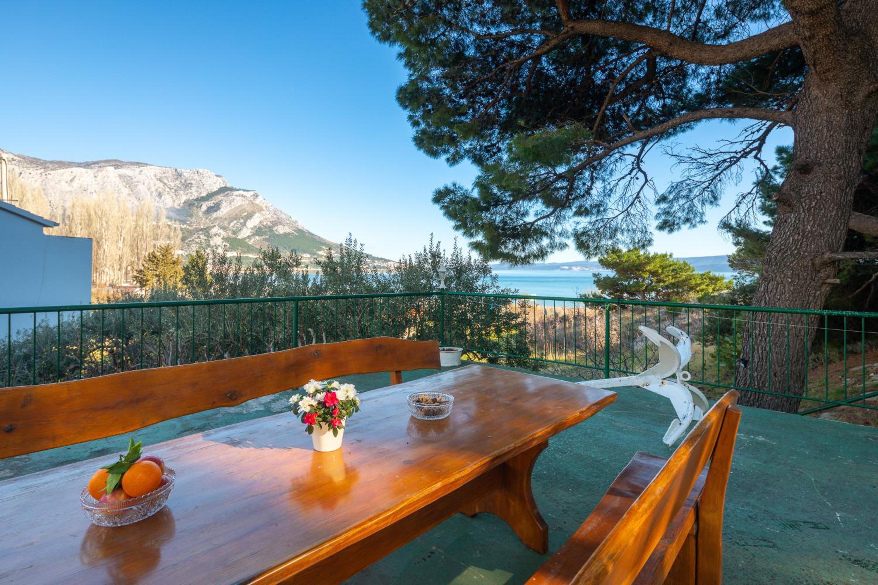 Beach Apartments "Bili Cvitak" view 4
