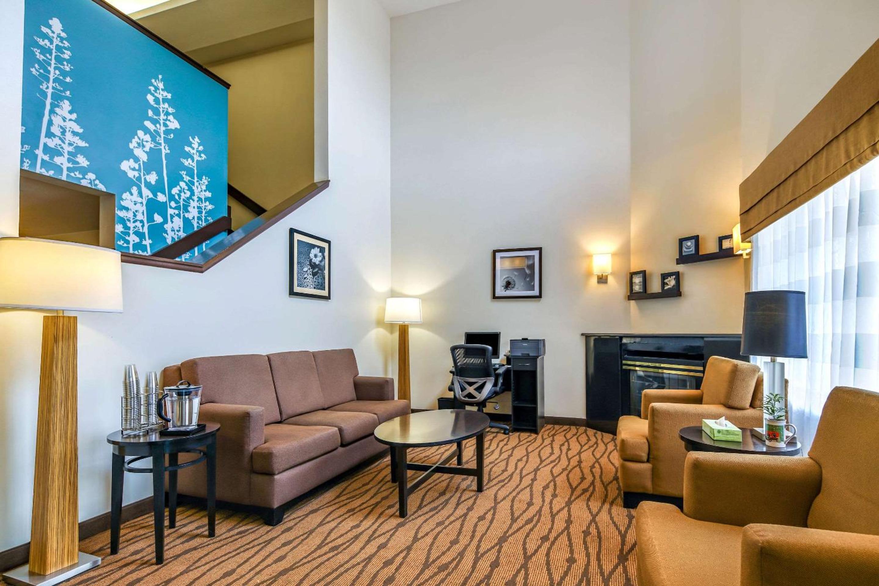 Sleep Inn near Washington State Line view 4