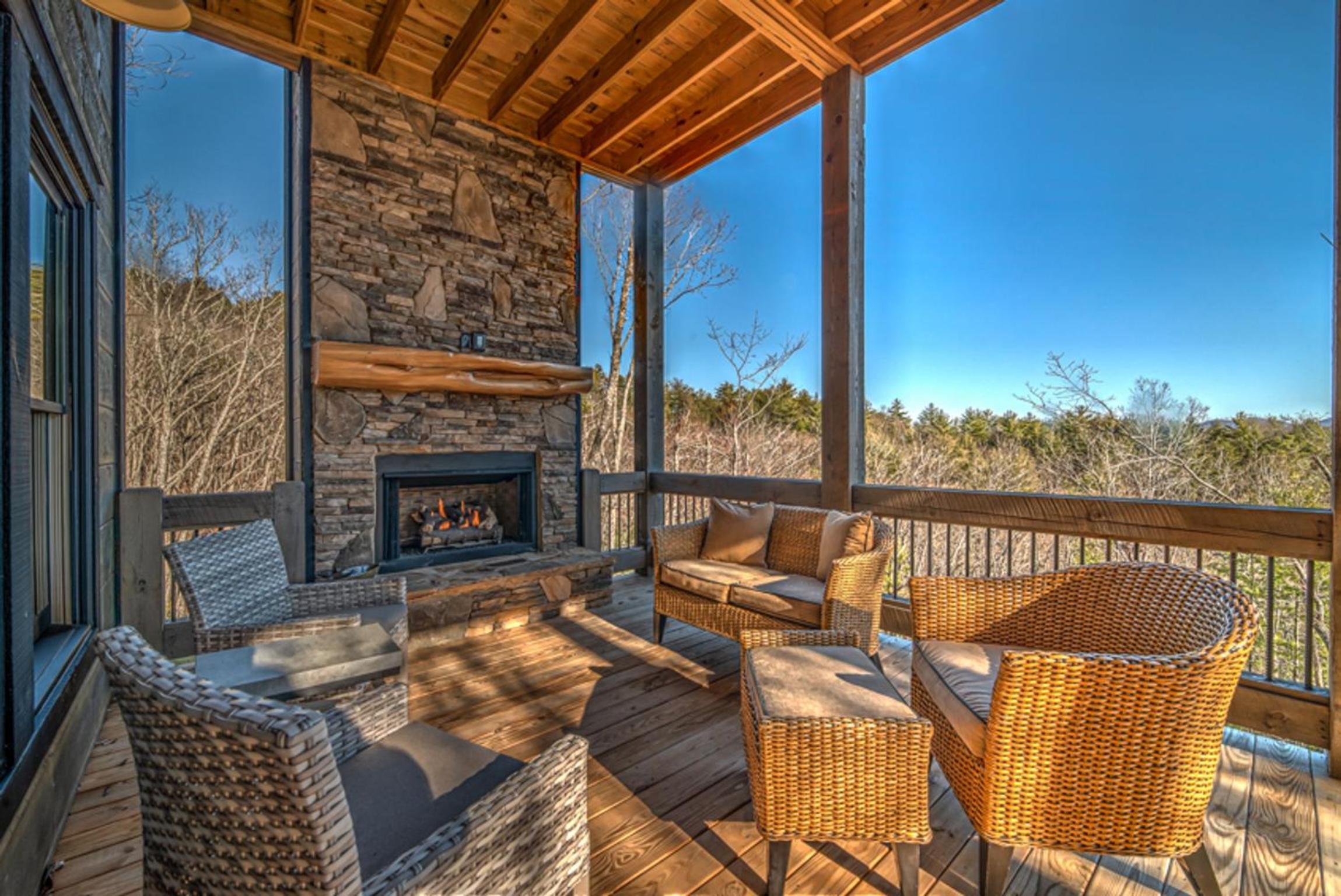Bear Claw Cabin view 4