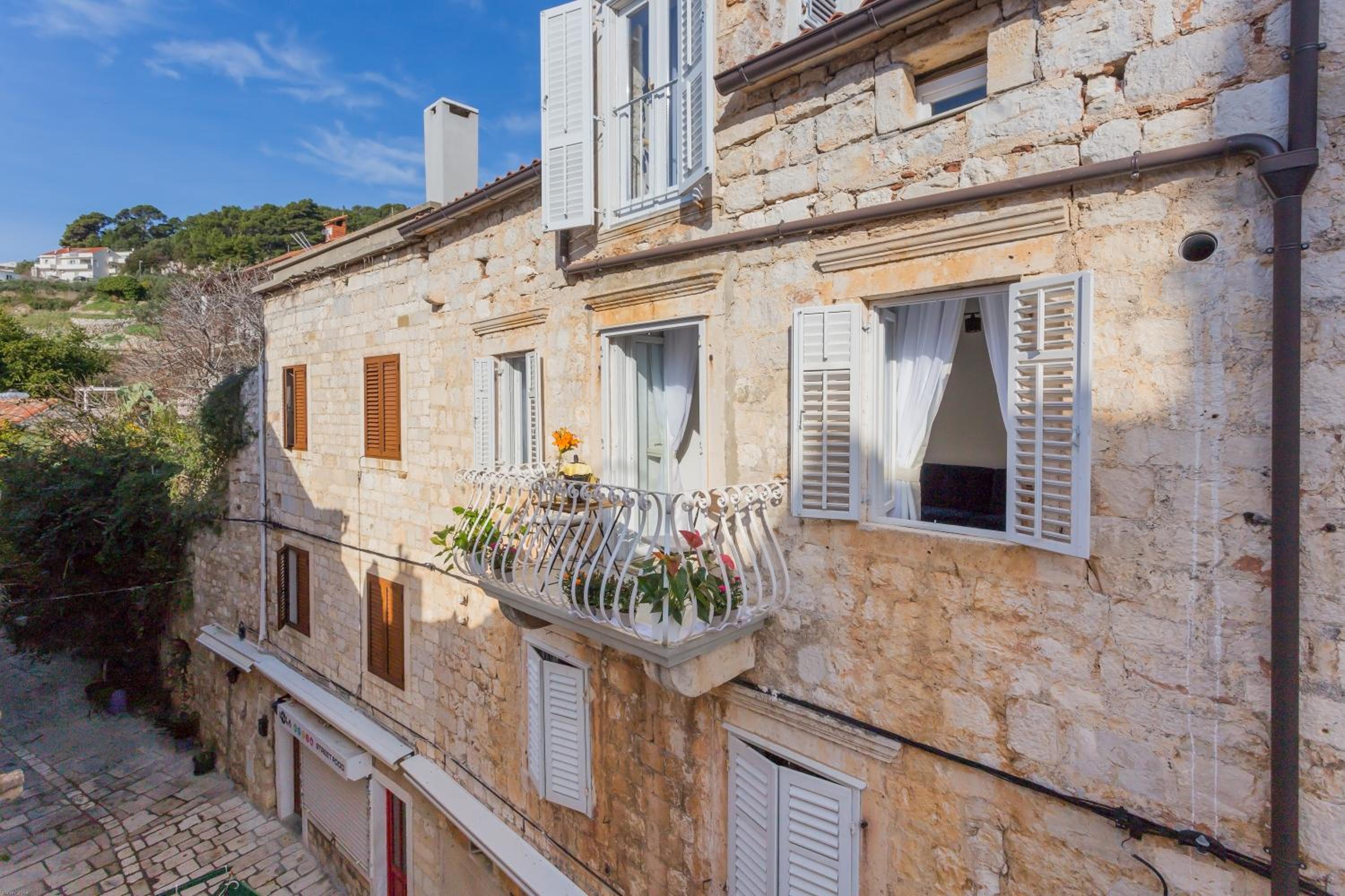 Lola Apartments - ZF Hvar
