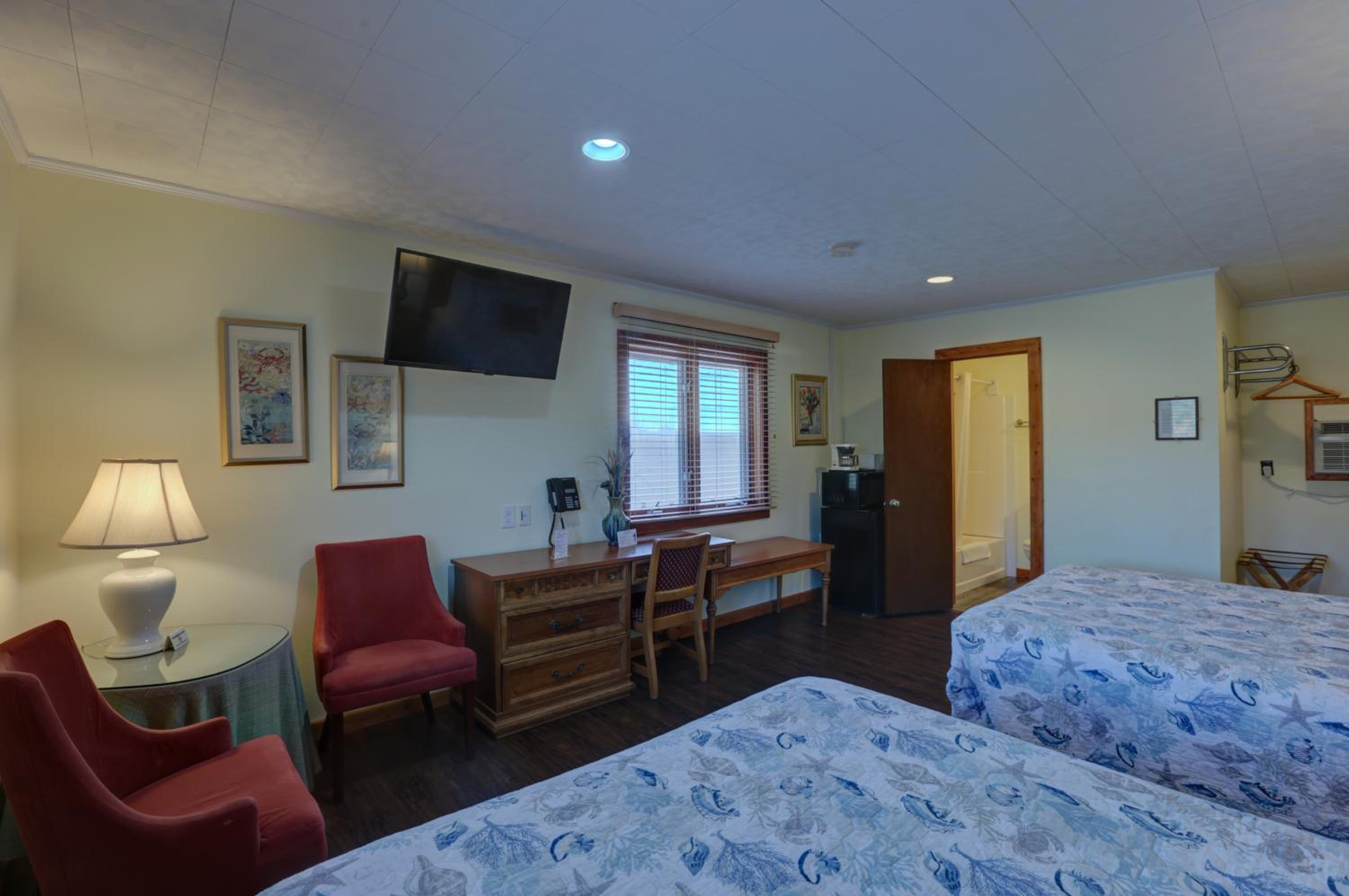 Cape Pines Motel