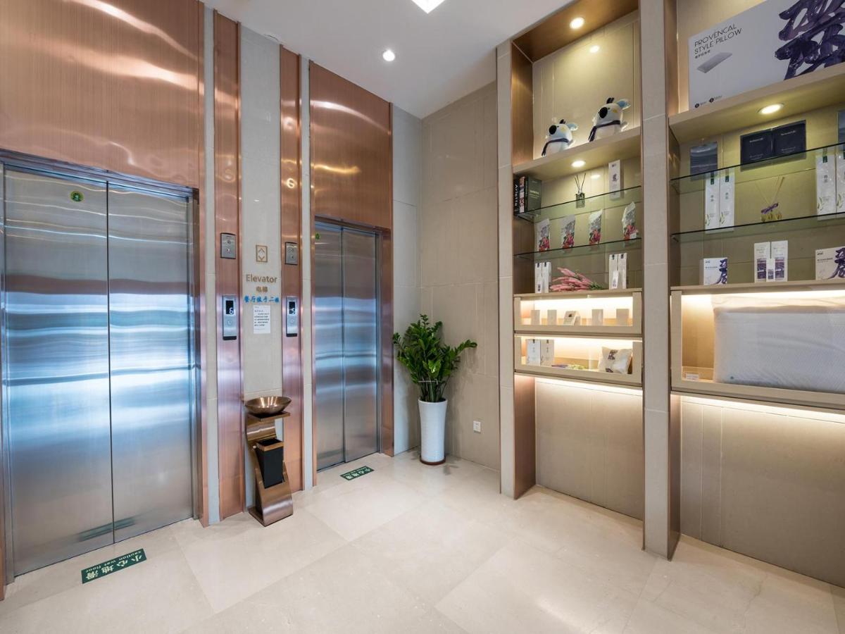 hotel reception