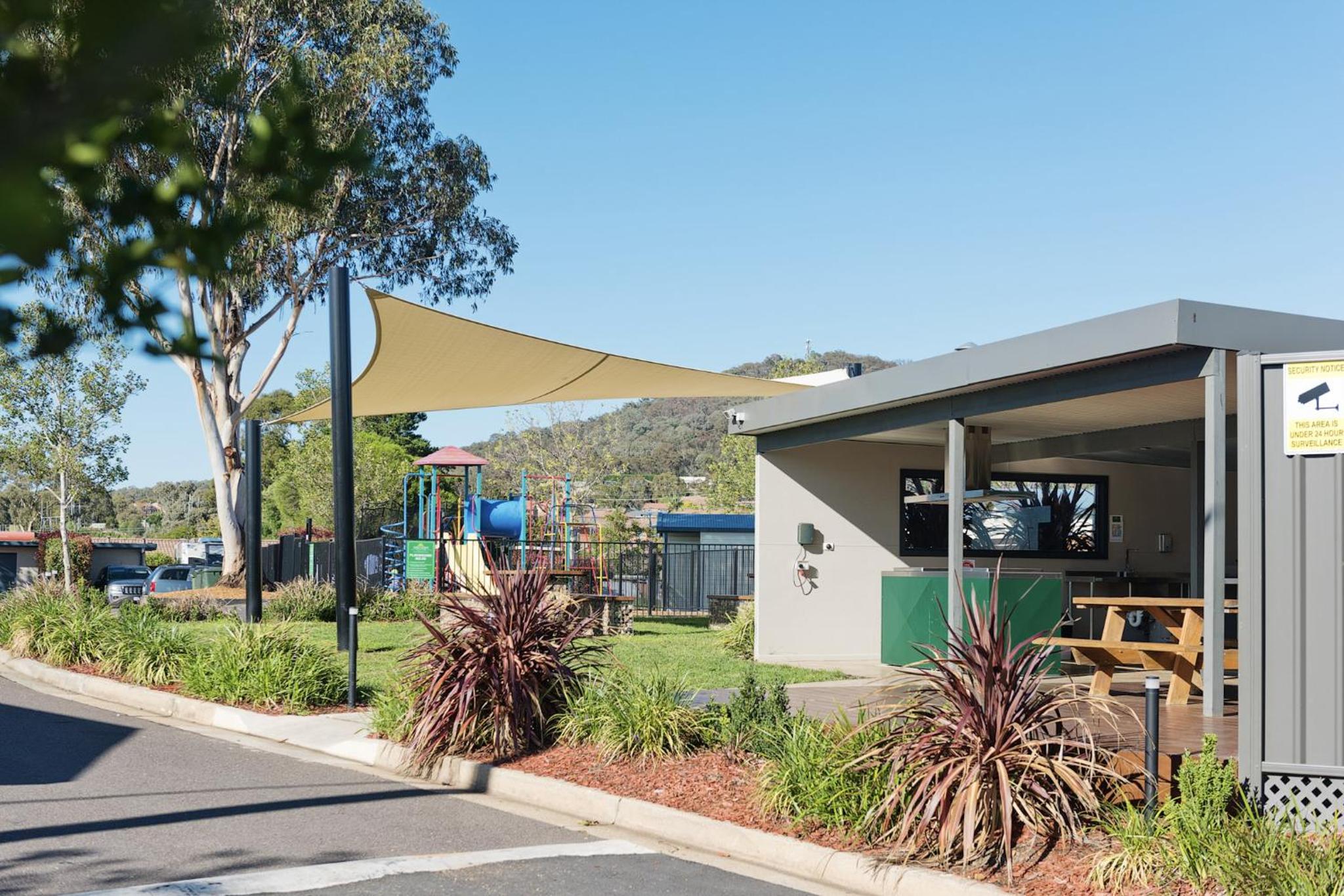 Crestview Tourist Park
