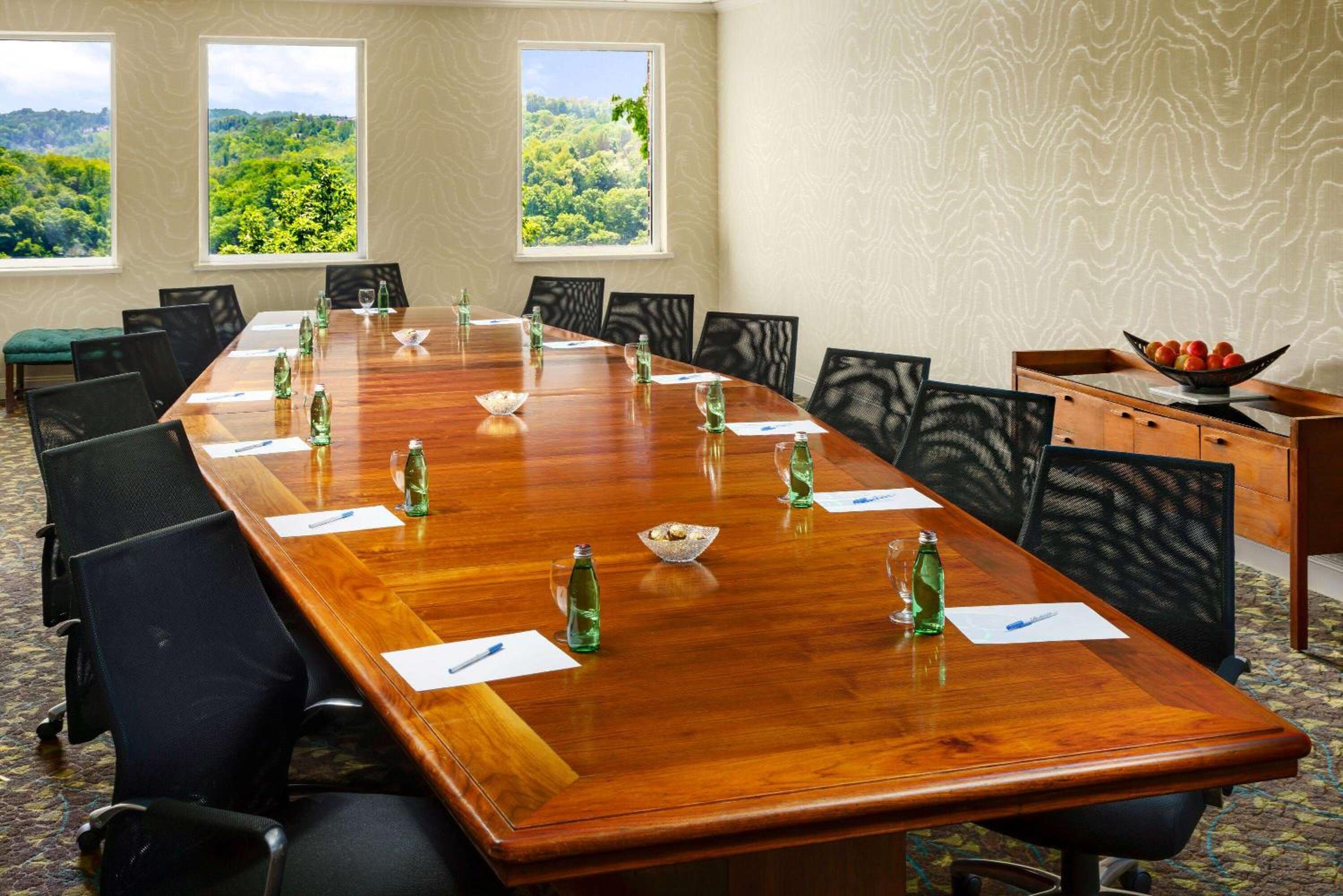 meeting & event spaces