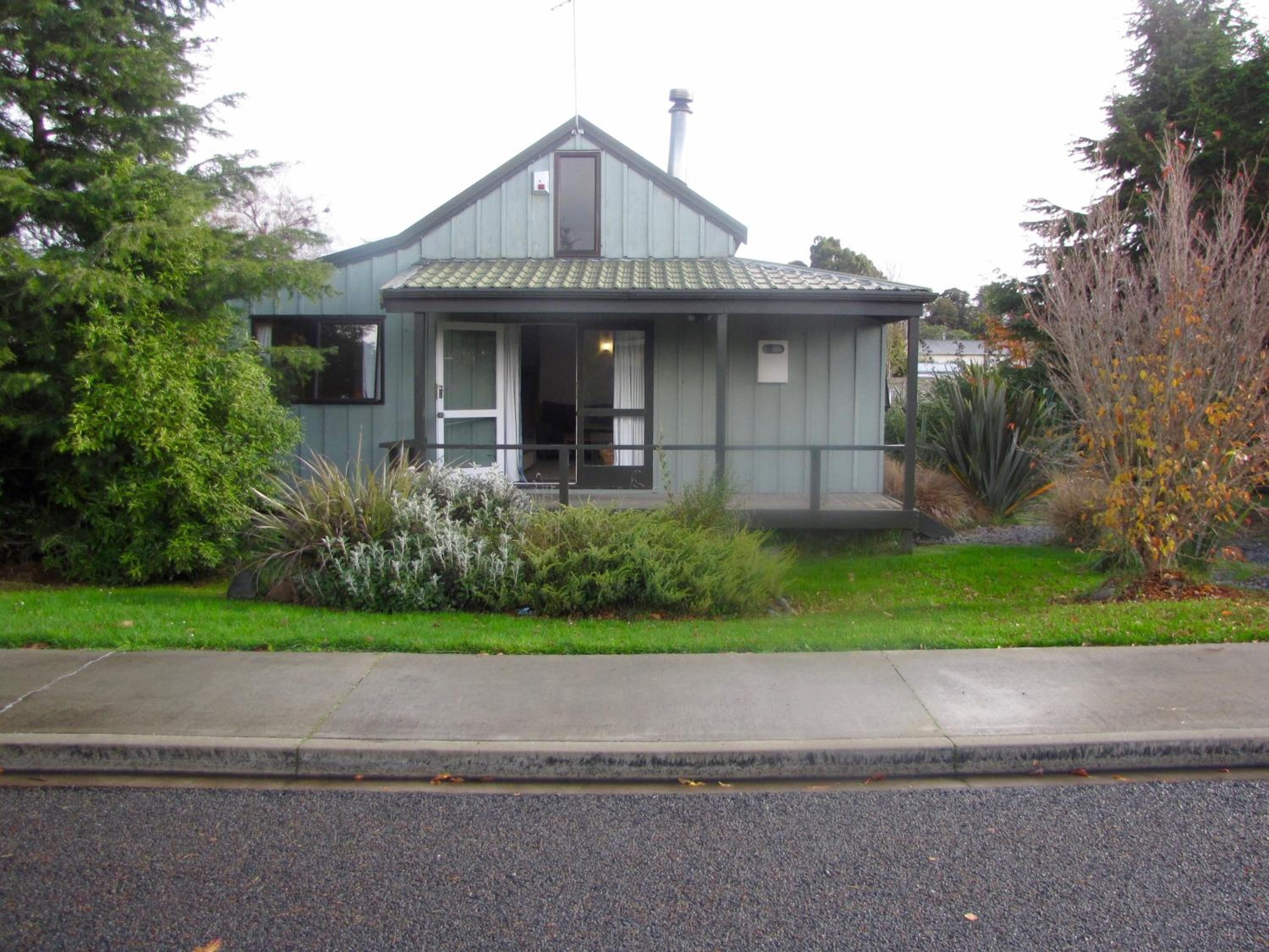 Miro Magic - Ohakune Holiday Home view 2