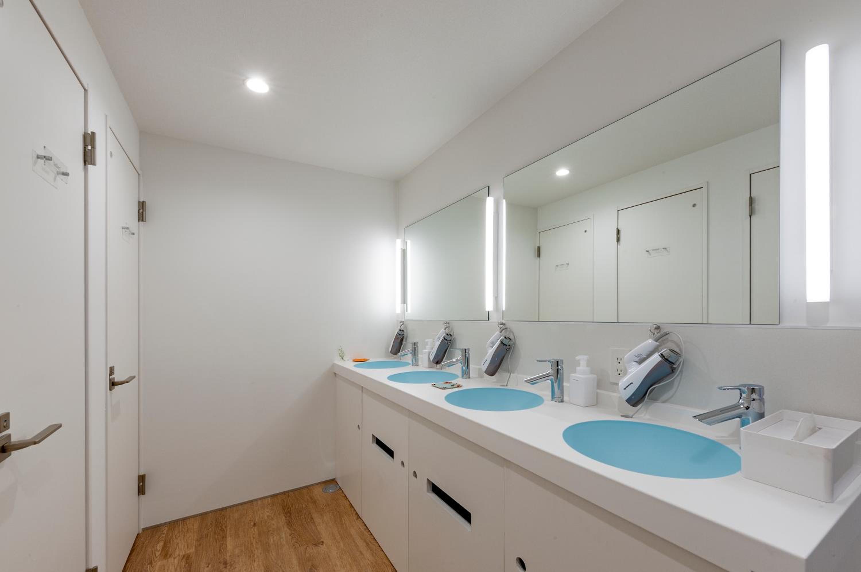 plat hostel keikyu haneda home
