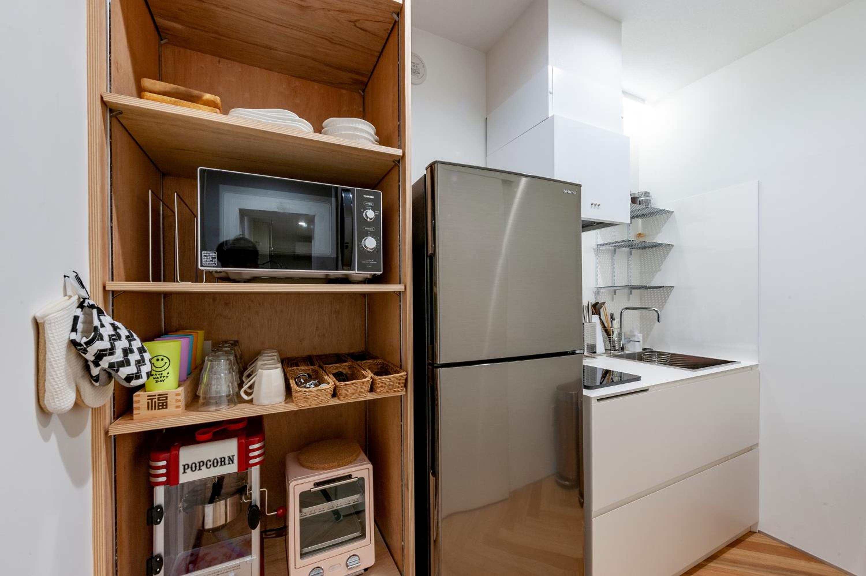 plat hostel keikyu haneda home