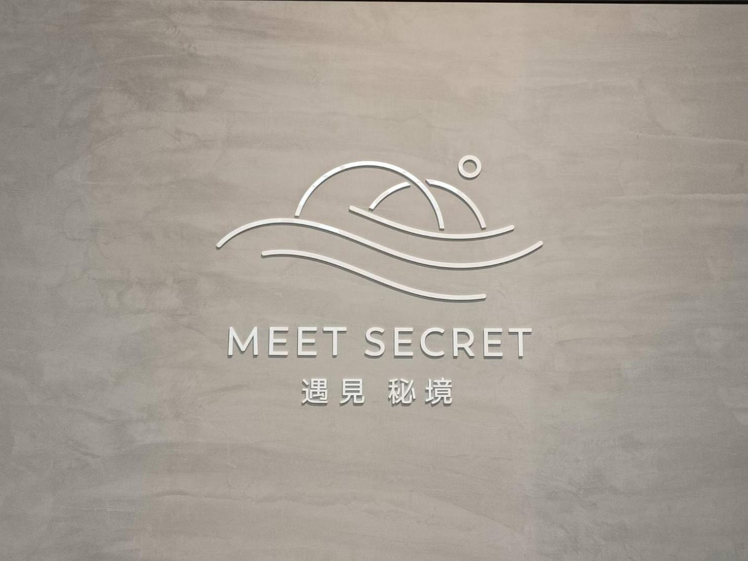 Meet Secret B&B