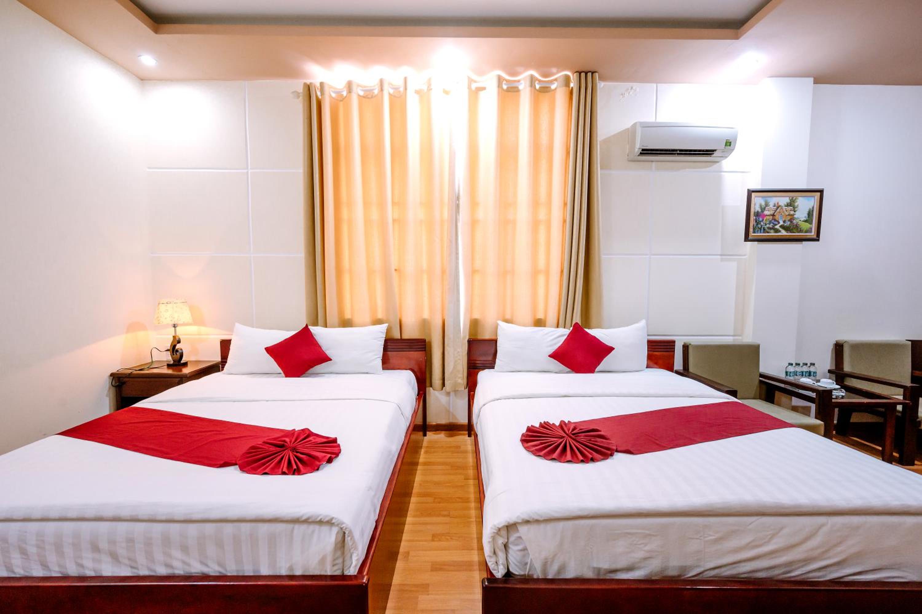 Hoang Duc Hotel