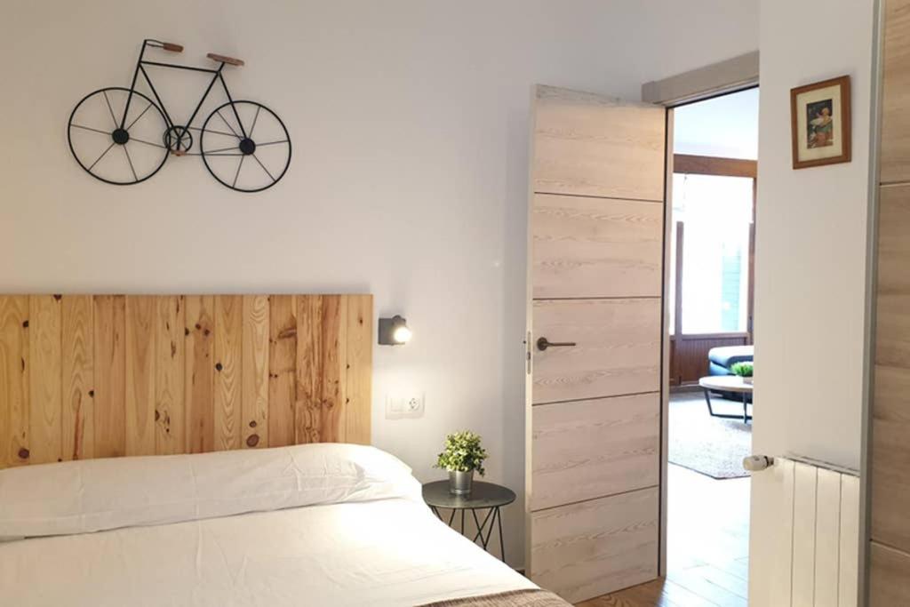 JUNTO a Plaza UNAMUNO - Casco Viejo Bilbao