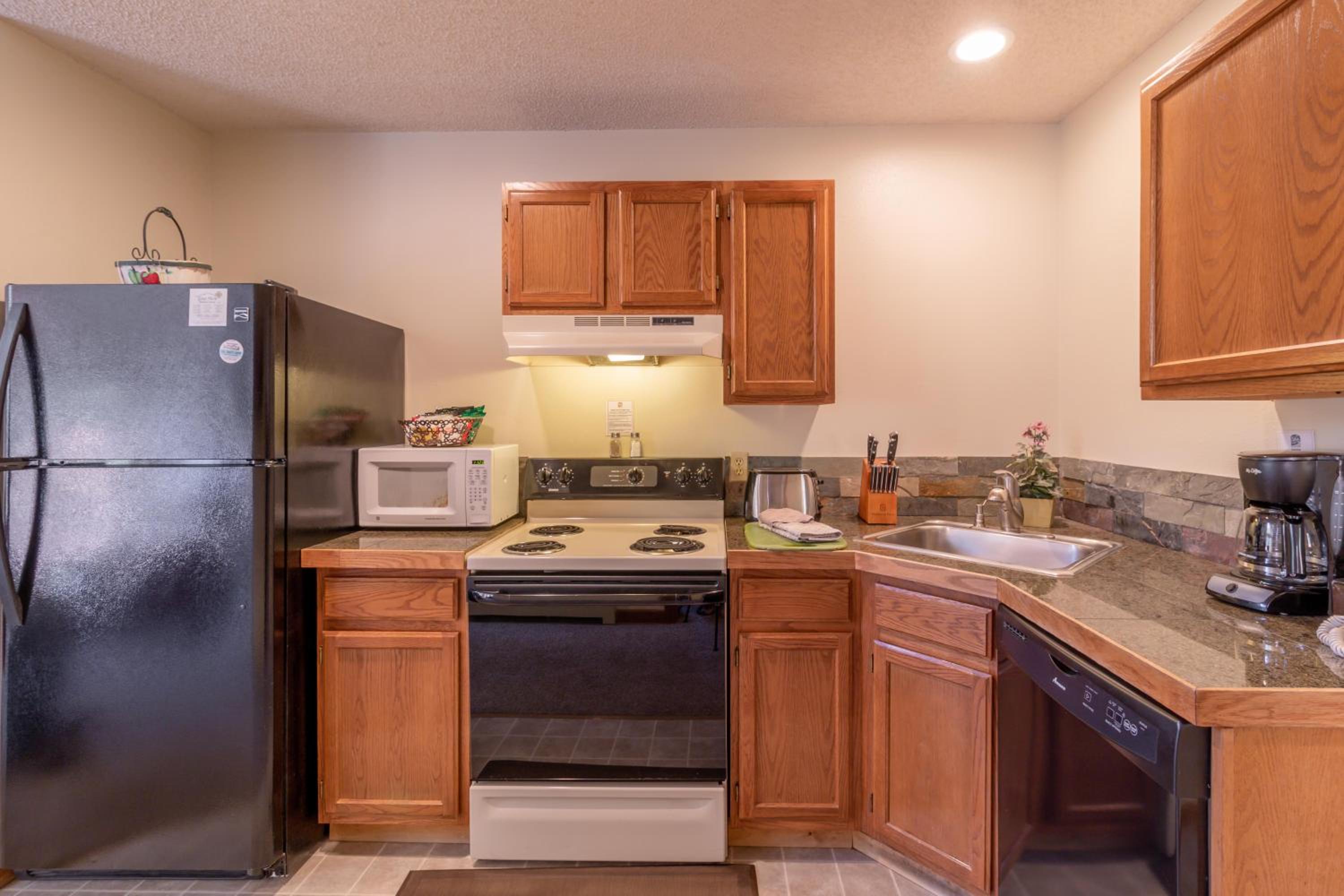 Woodlands on Fall River - Property Image 10