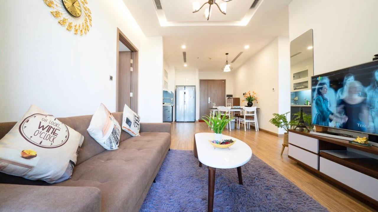 BOM HOMES- VINHOMES METROPOLIS-Service Apartment