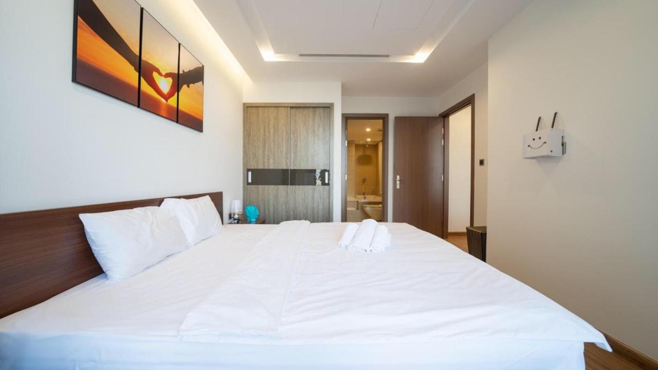 BOM HOMES- VINHOMES METROPOLIS-Service Apartment