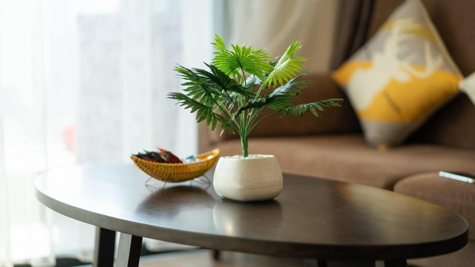 BOM HOMES- VINHOMES METROPOLIS-Service Apartment